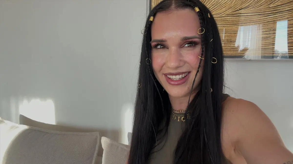 Riesen-Vorfreude! Nessi will endlich Tanzen lernen Willkommen bei „Let's Dance“!