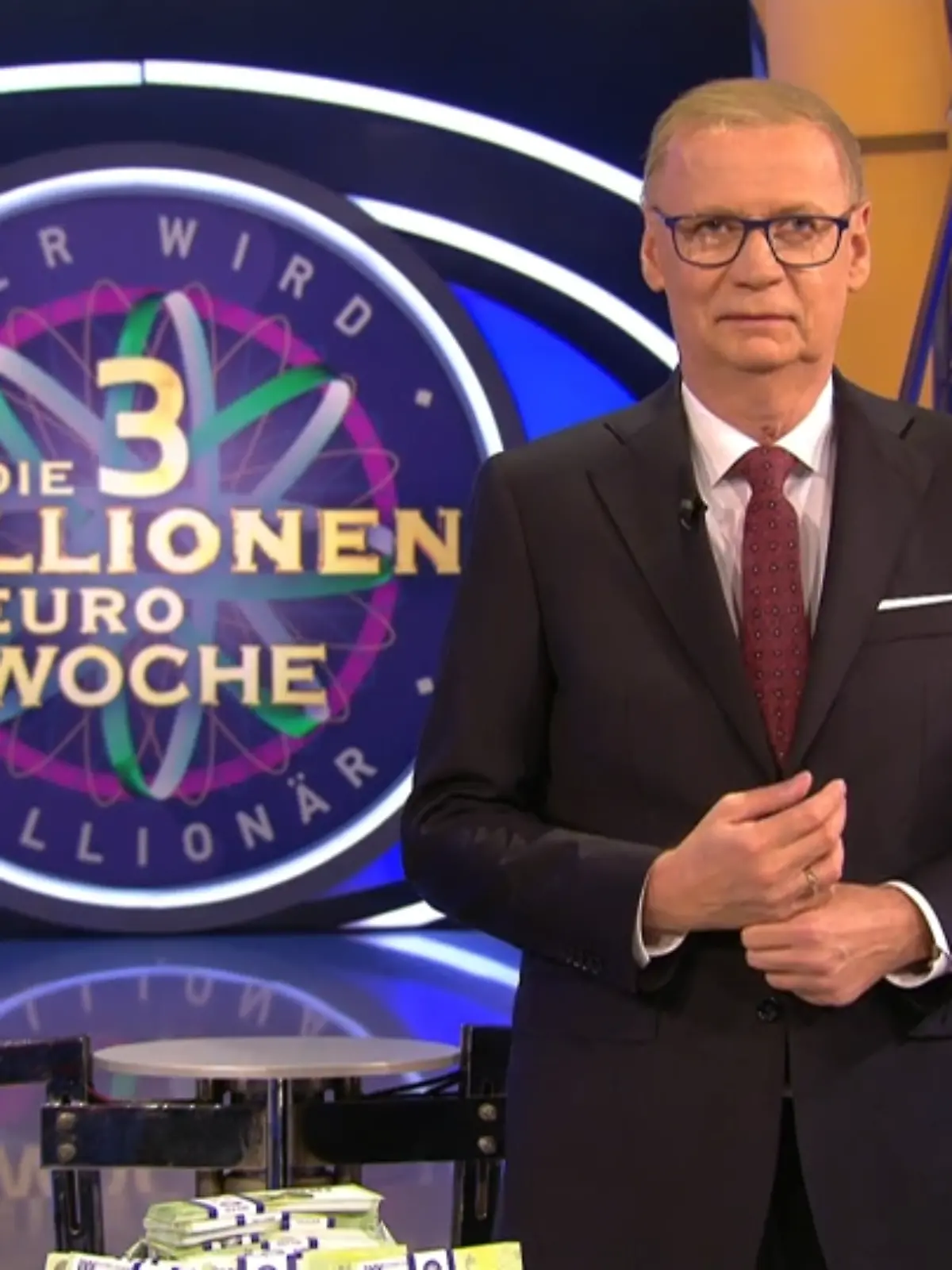 Günther Jauch eröffnet das große Finale