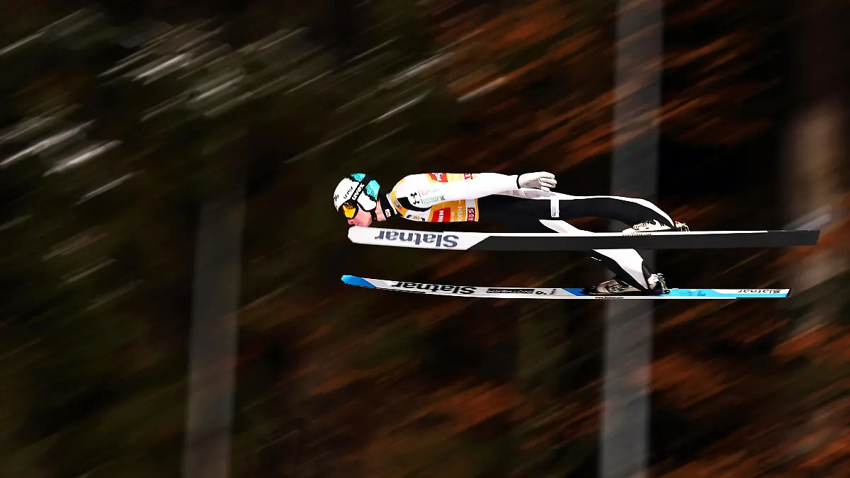 Domen Prevc ist der Überflieger dieser Tournee.