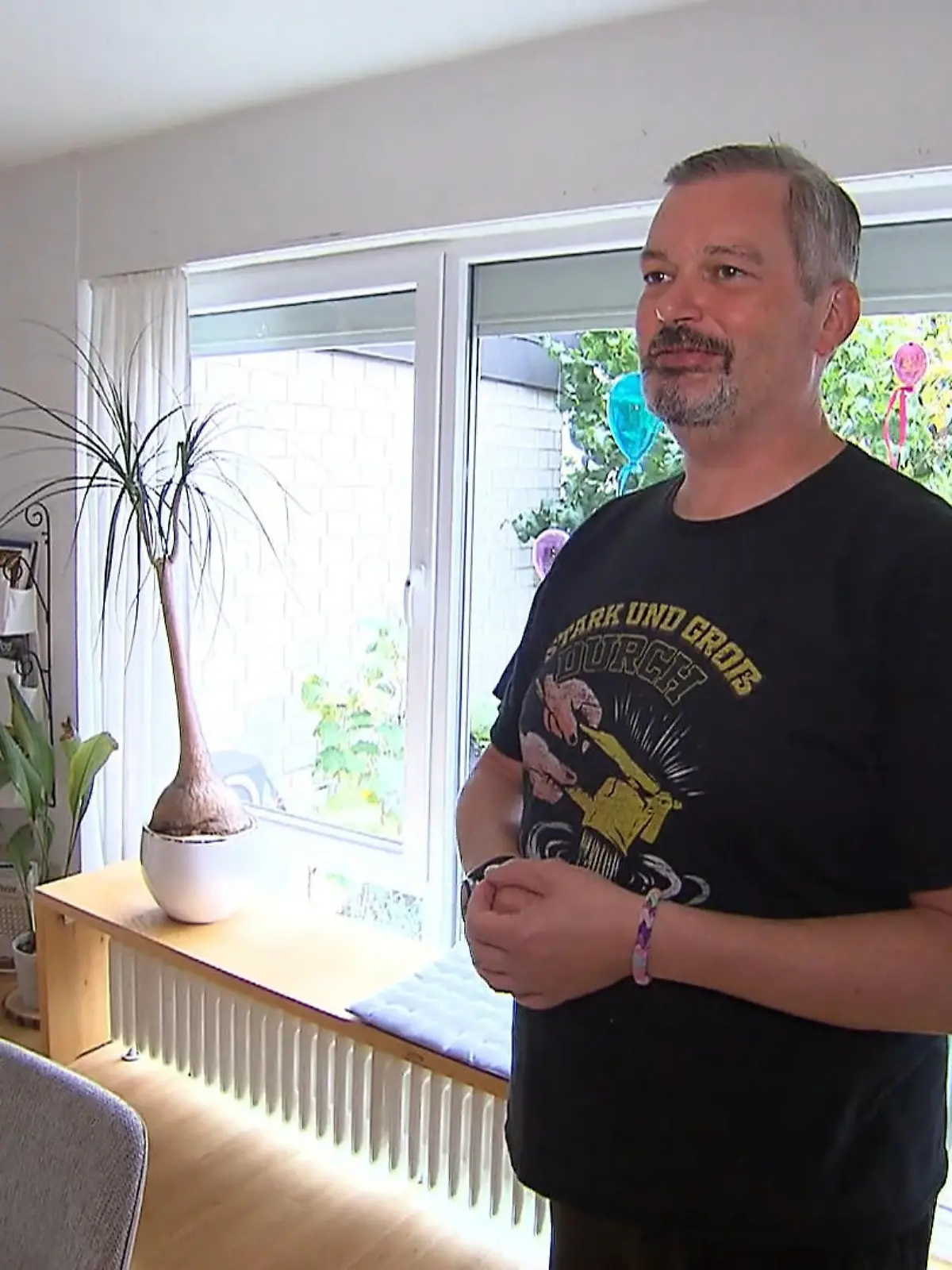 Bild zu: "Sascha zeigt sein Zuhause"