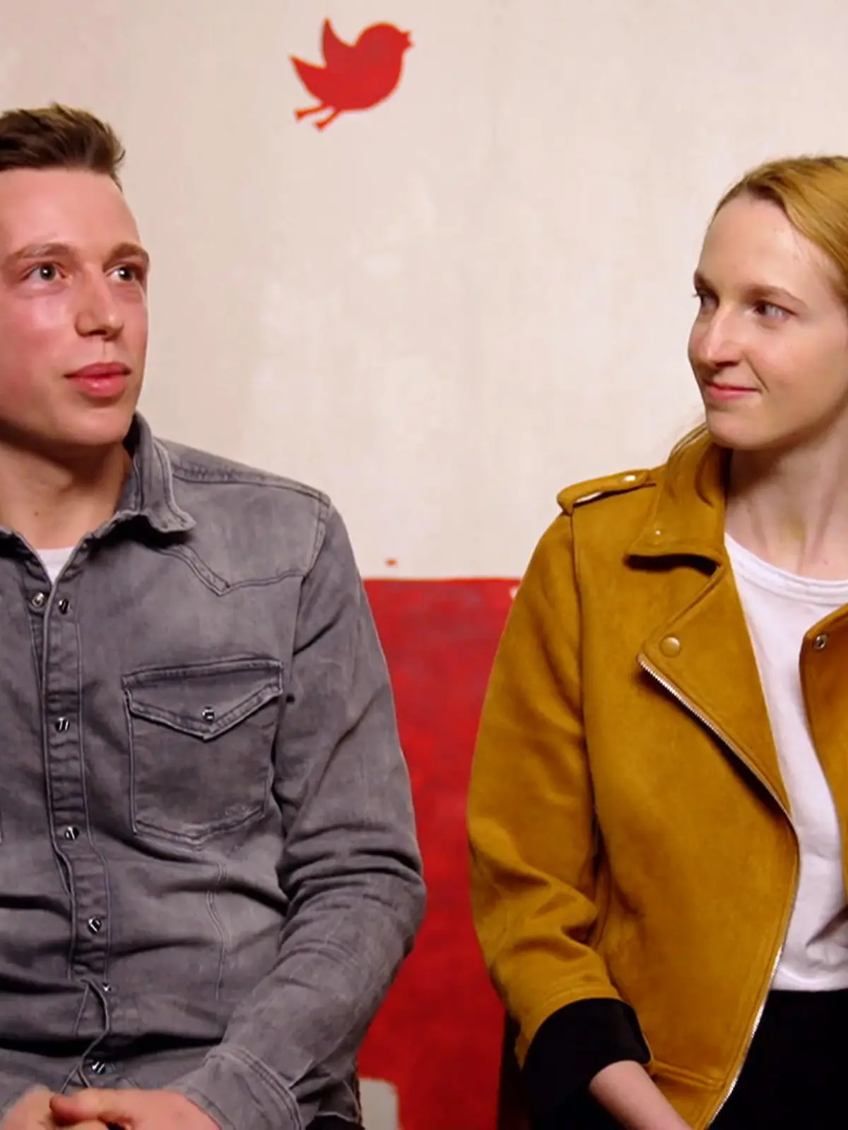 Bild zu: "Jonny und Julia: Wird aus Gegensätzen mehr?"