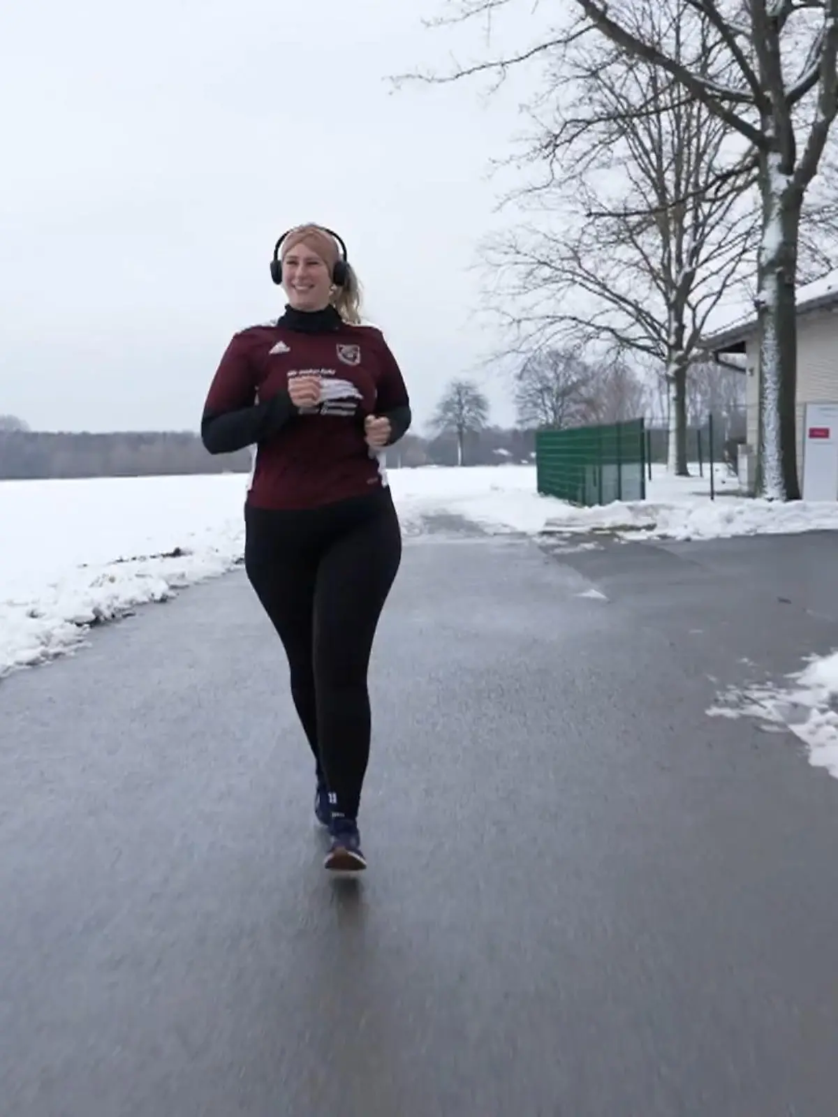 Bild zu: "Anna (33) verliert 28 Kilo"