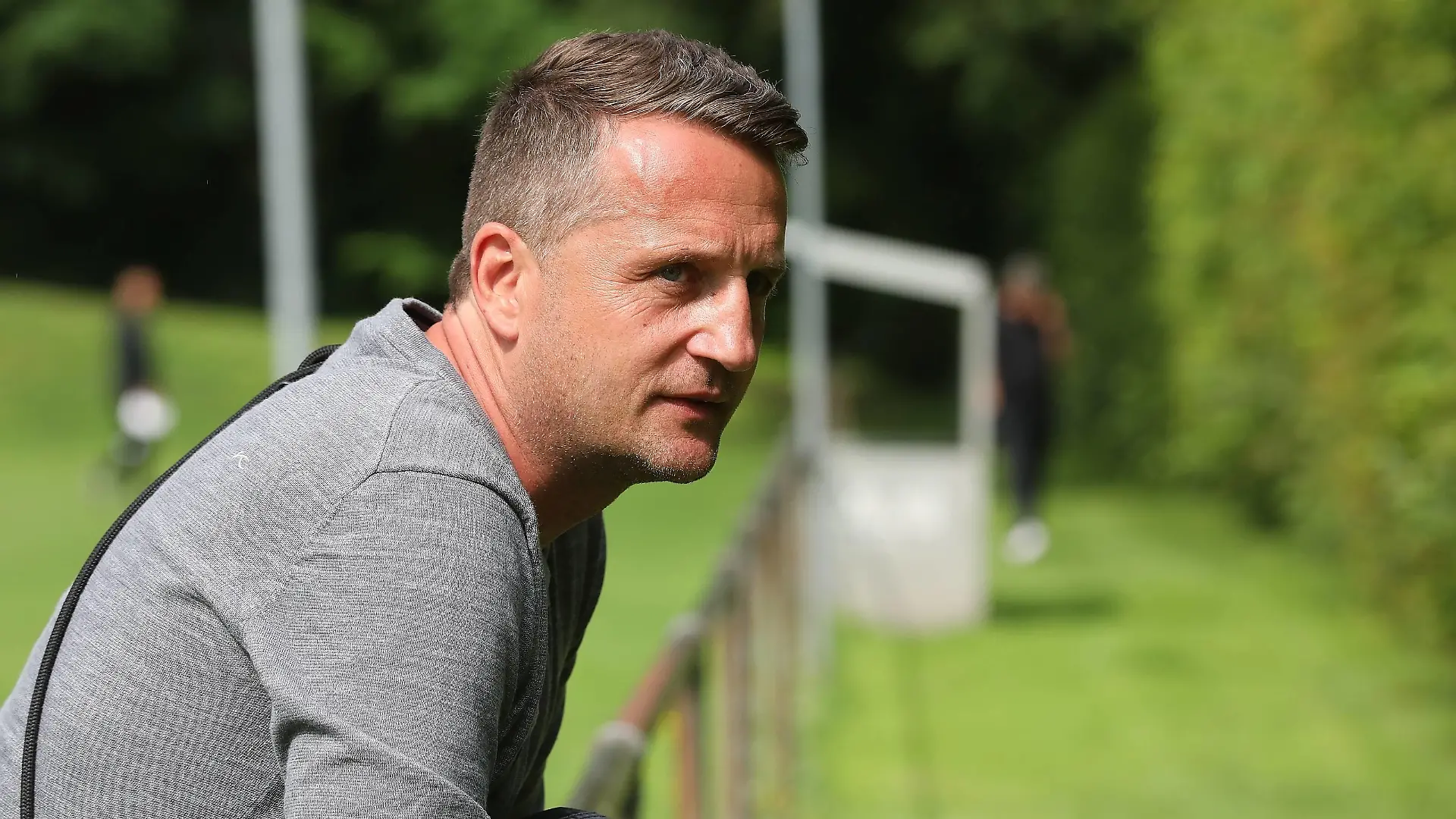 09.07.2021 Offenbach am Main, Biberer BergStadion - Stadion Bieberer Berg Regionalliga Südwest Saison 2021/2022 Kickers Offenbach OFC Trainingsauftakt OFC-Geschäftsführer Thomas Sobotzik *** 09 07 2021 Offenbach am Main, Biberer BergStadion Stadion Bieberer Berg Regionalliga Südwest Saison 2021 2022 Kickers Offenbach OFC Training kick-off OFC Managing Director Thomas Sobotzik 