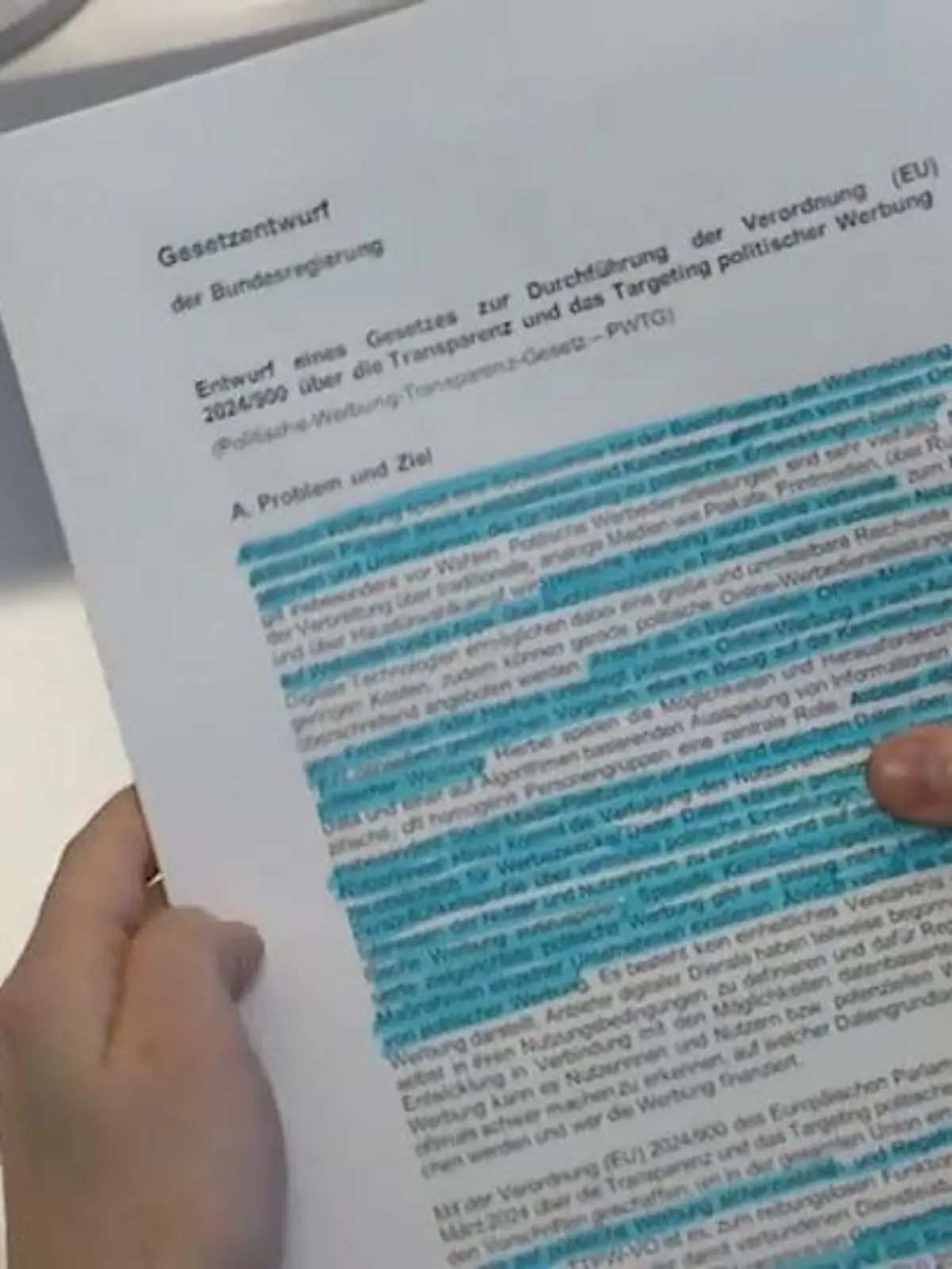 Bild zu: "Ärger um neues Gesetz zu politischer Werbung"