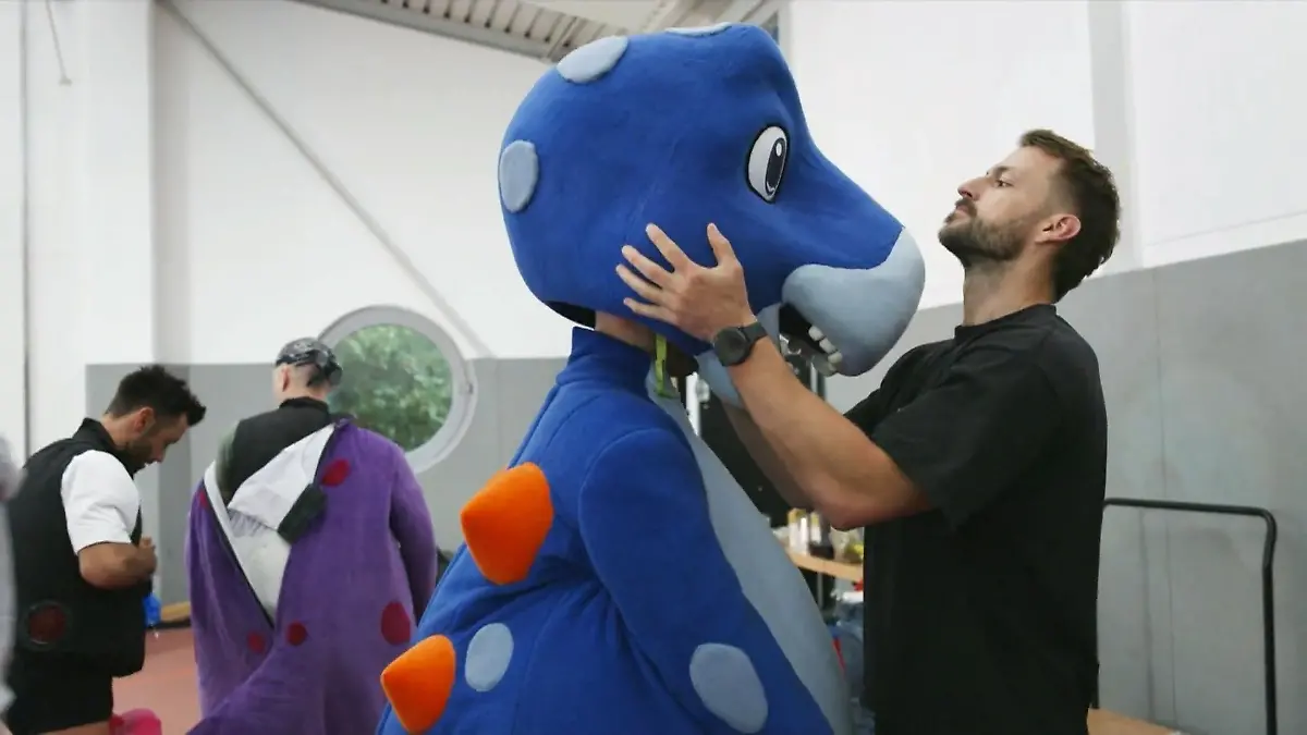 Stripper werden Kinderstars Neue Karriere für Sixxpaxx