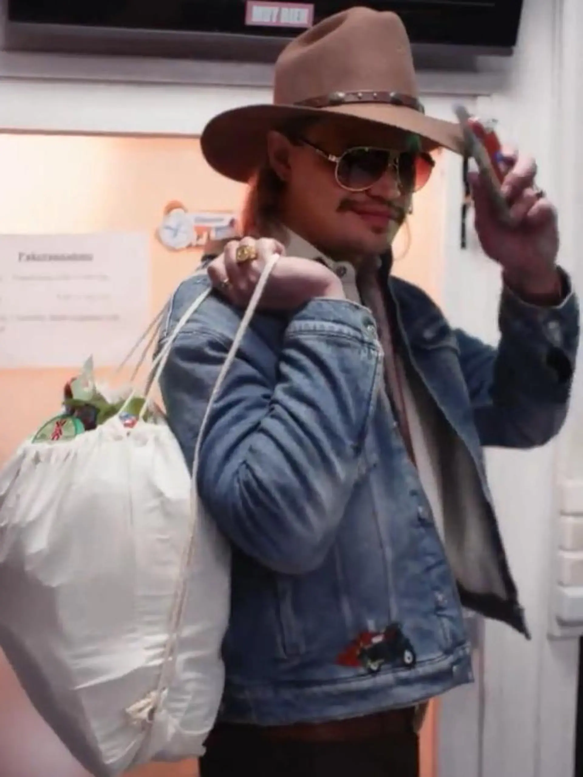 Bild zu: "Wilson Gonzalez Ochsenknecht ist jetzt Werbe-Star – und zwar für diese Marke!"