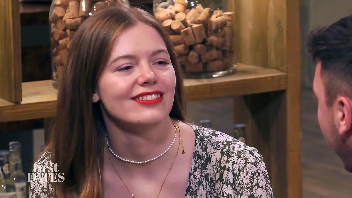 Wienerin Vicky ist zu "verkopft" Auch beim Date mit Manuel?