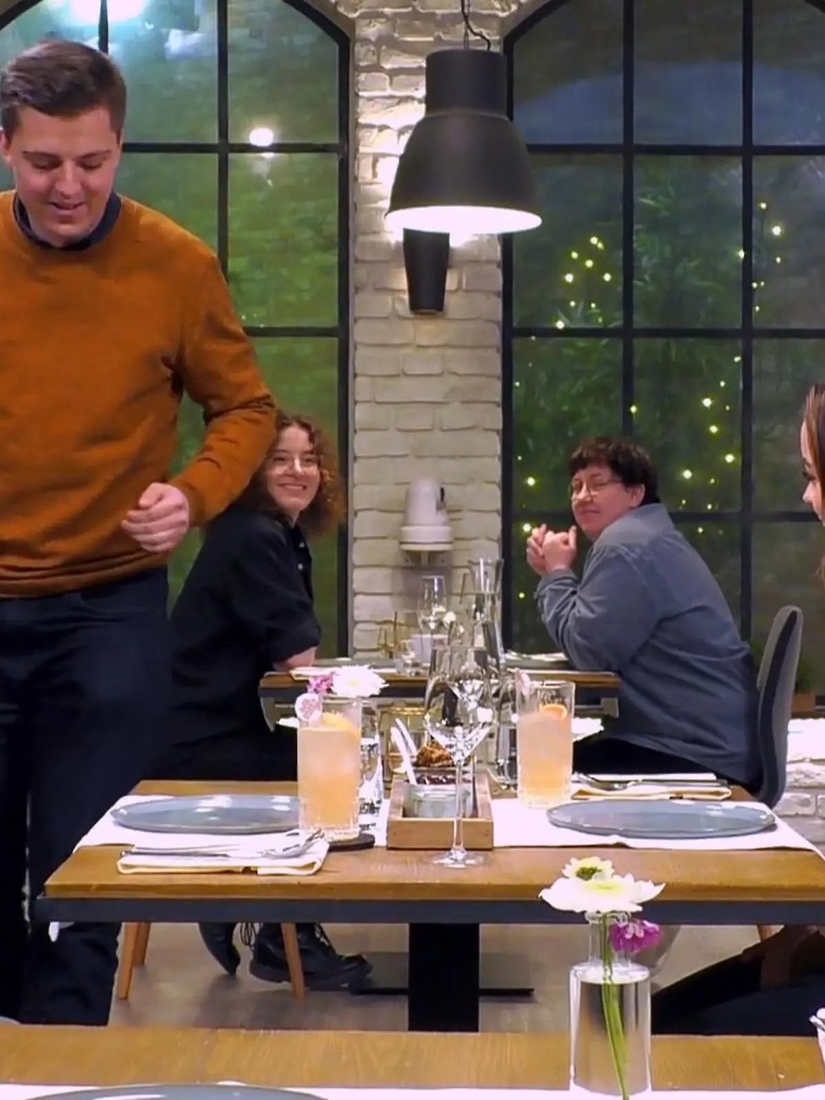 Bild zu: "Steffen legt eine flotte Sohle aufs Parkett"