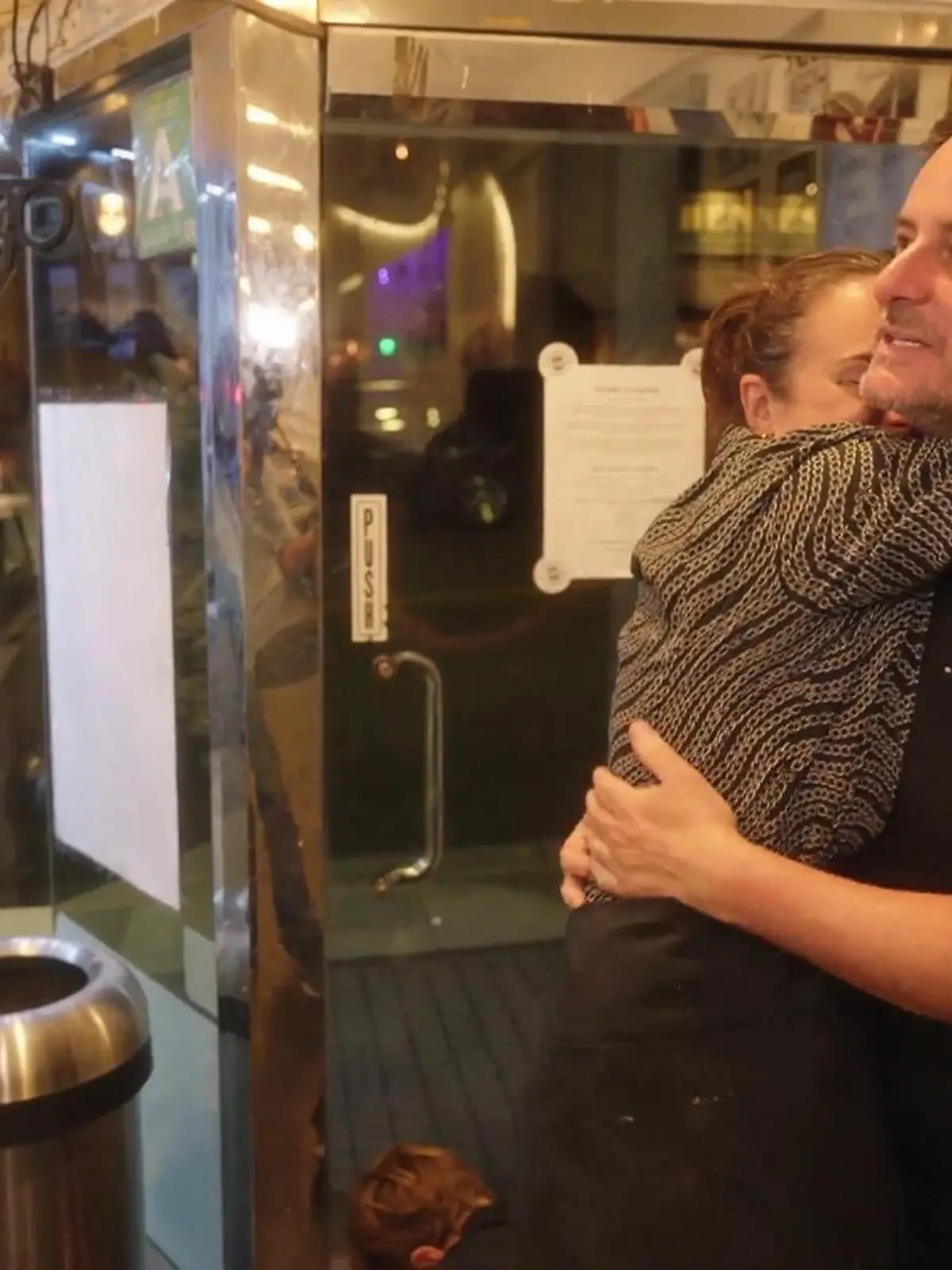 Bild zu: "Abschied mit Tränen und Dankbarkeit"