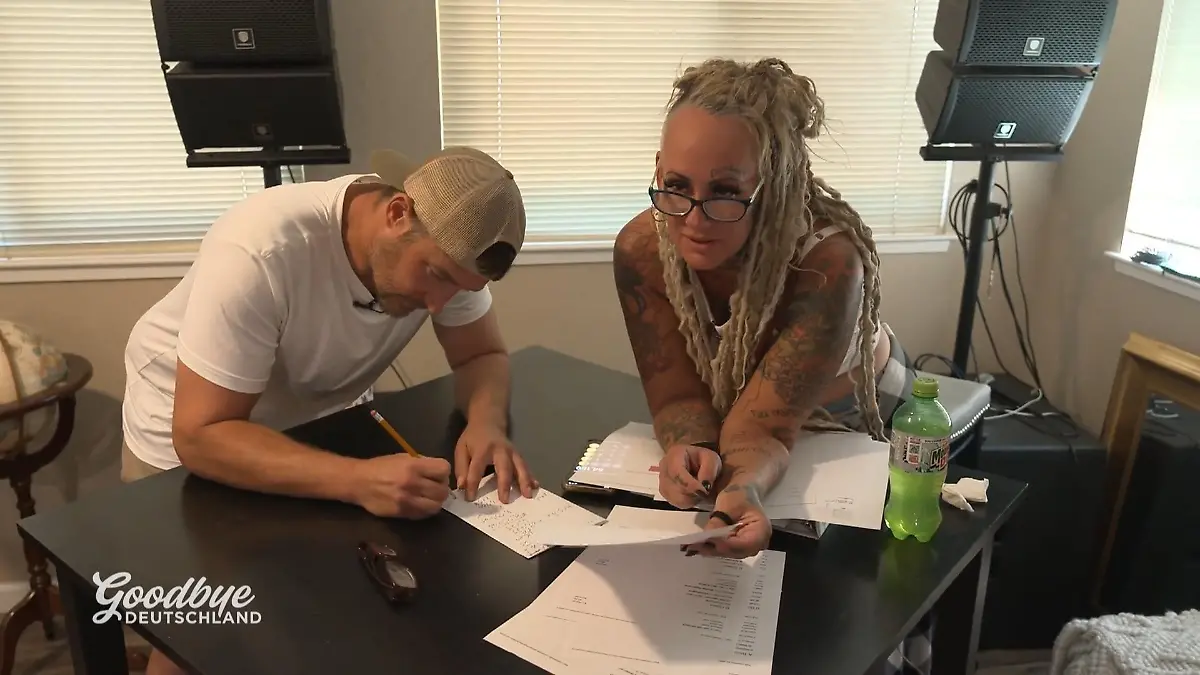 Brad hat über 77.000 Dollar Schulden Die Zahlen schockieren