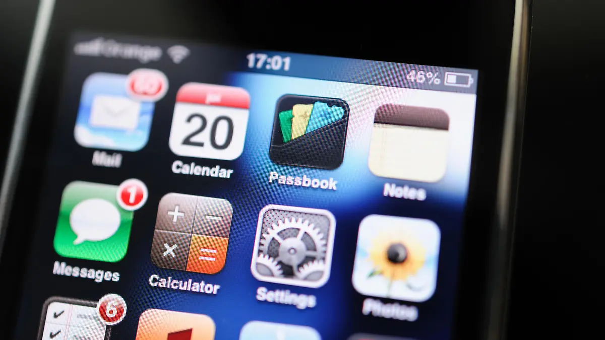 Ein altes iPhone mit altem Design.