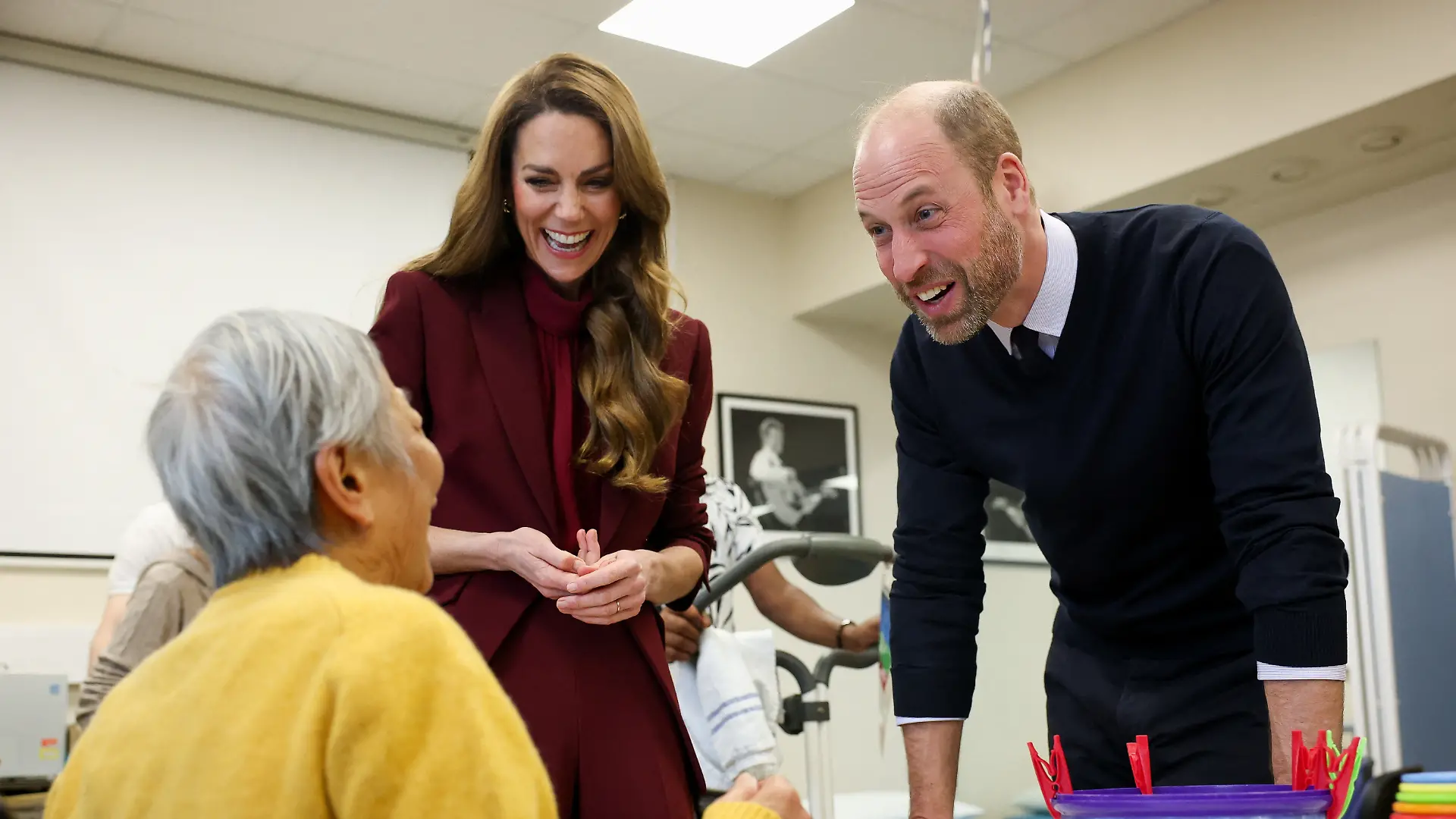 Prinz William und Prinzessin Kate haben Patienten in einem Krankenhaus besucht