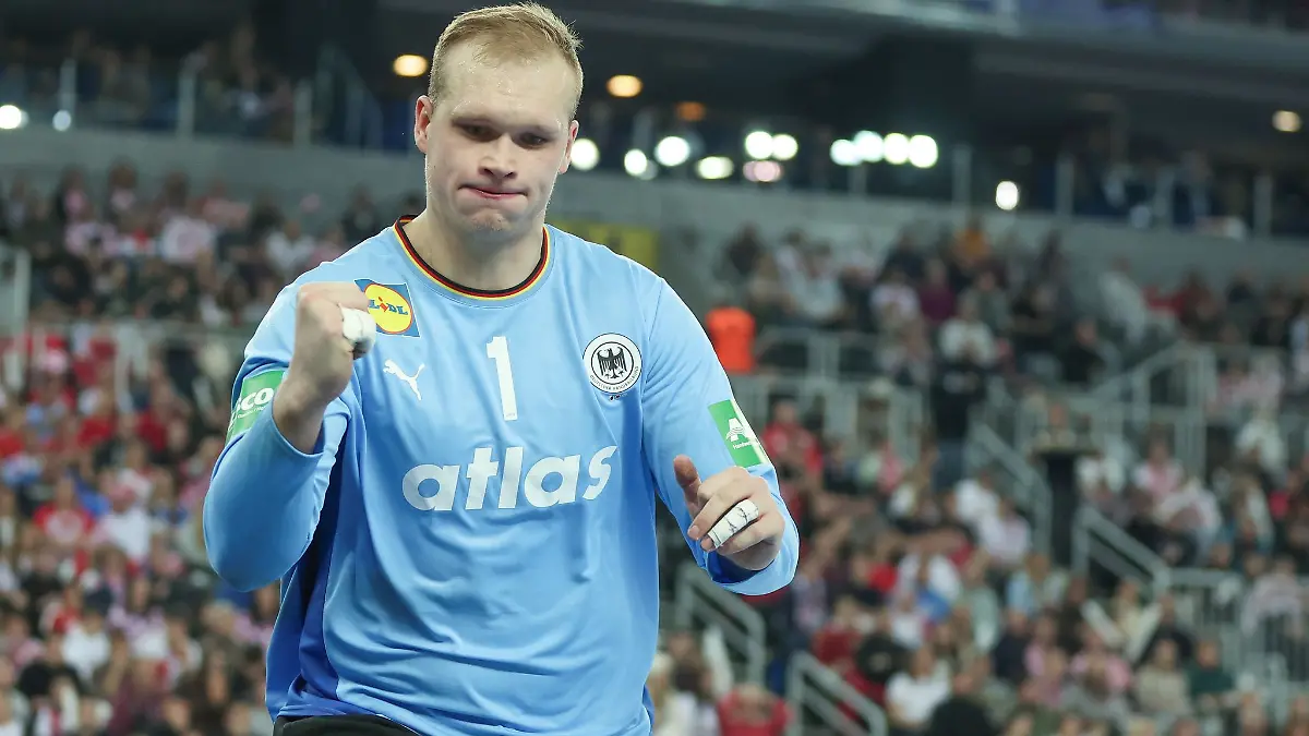 David Späth spielt im Test gegen Kroatien stark.