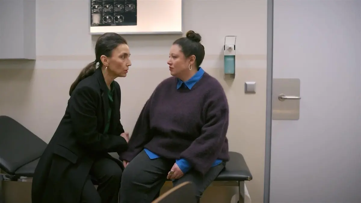 AWZ-Folge vom 13.01.26 auf RTL+: Simone versucht, Vanessa von einer  Selbstanzeige abzuhalten