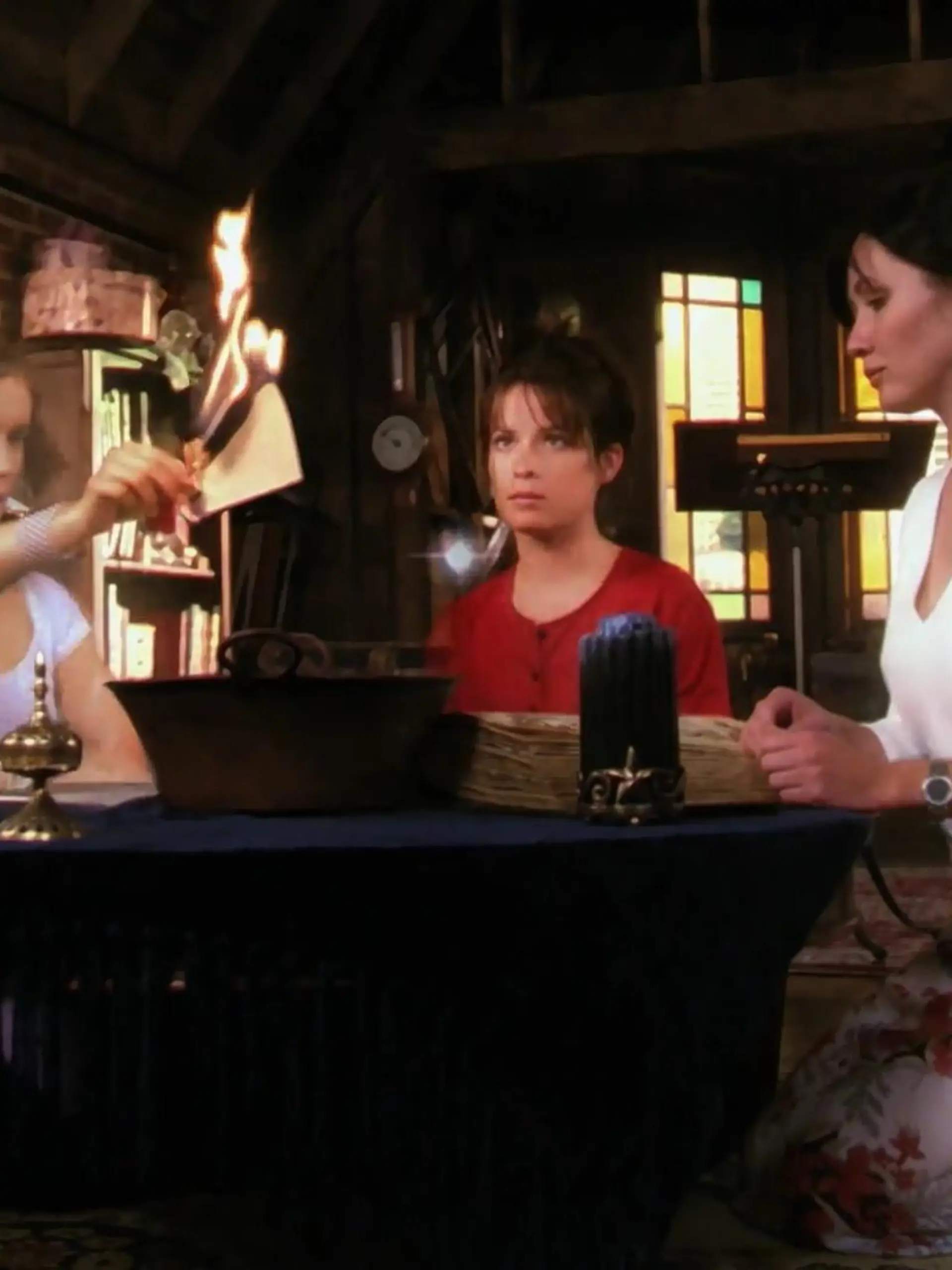 Bild zu: "Charmed - Zauberhafte Hexen (Staffeln 1-3)"