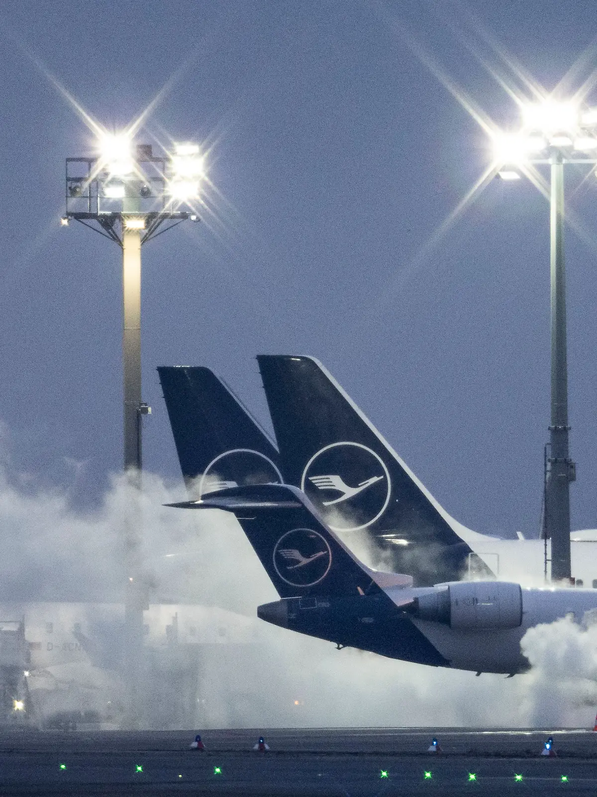 Flugzeugenteisung auf dem Frankfurter Flughafen