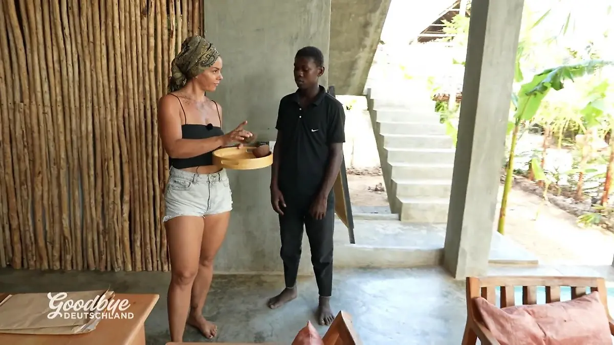 Melanies Team-Chaos: Zu spät, ungeübt – und gleich geht’s los Stress vor dem ersten Gast