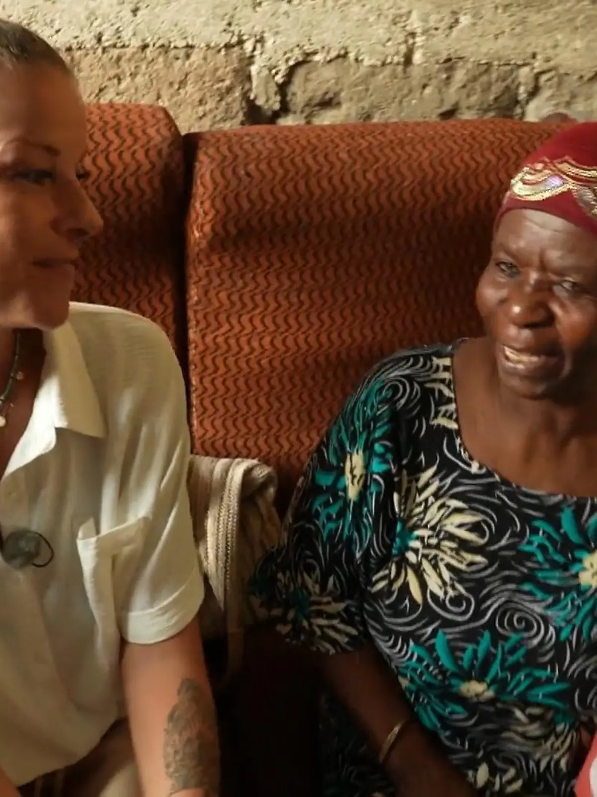 Bild zu: "Levke wagt den nächsten Schritt mit Mo"