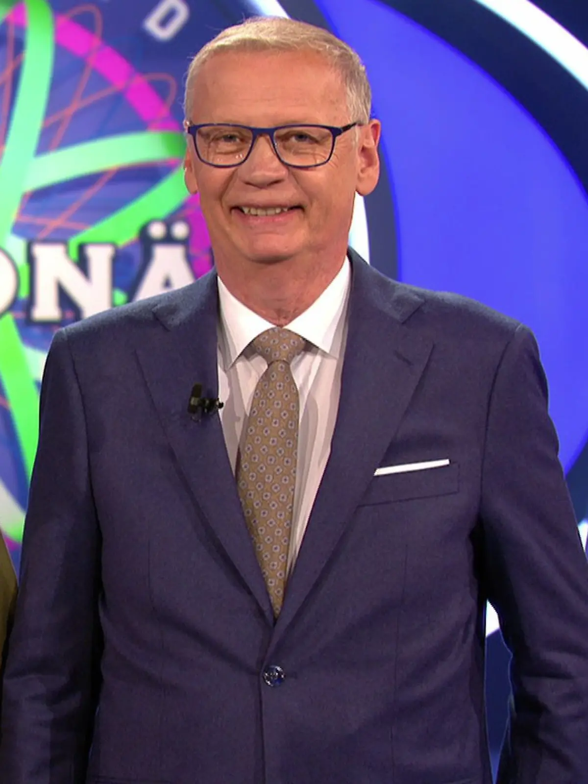 „Wer wird Millionär?”-Überhangkandidat Uwe Schmitz darf noch mal wiederkommen zu Günther Jauch