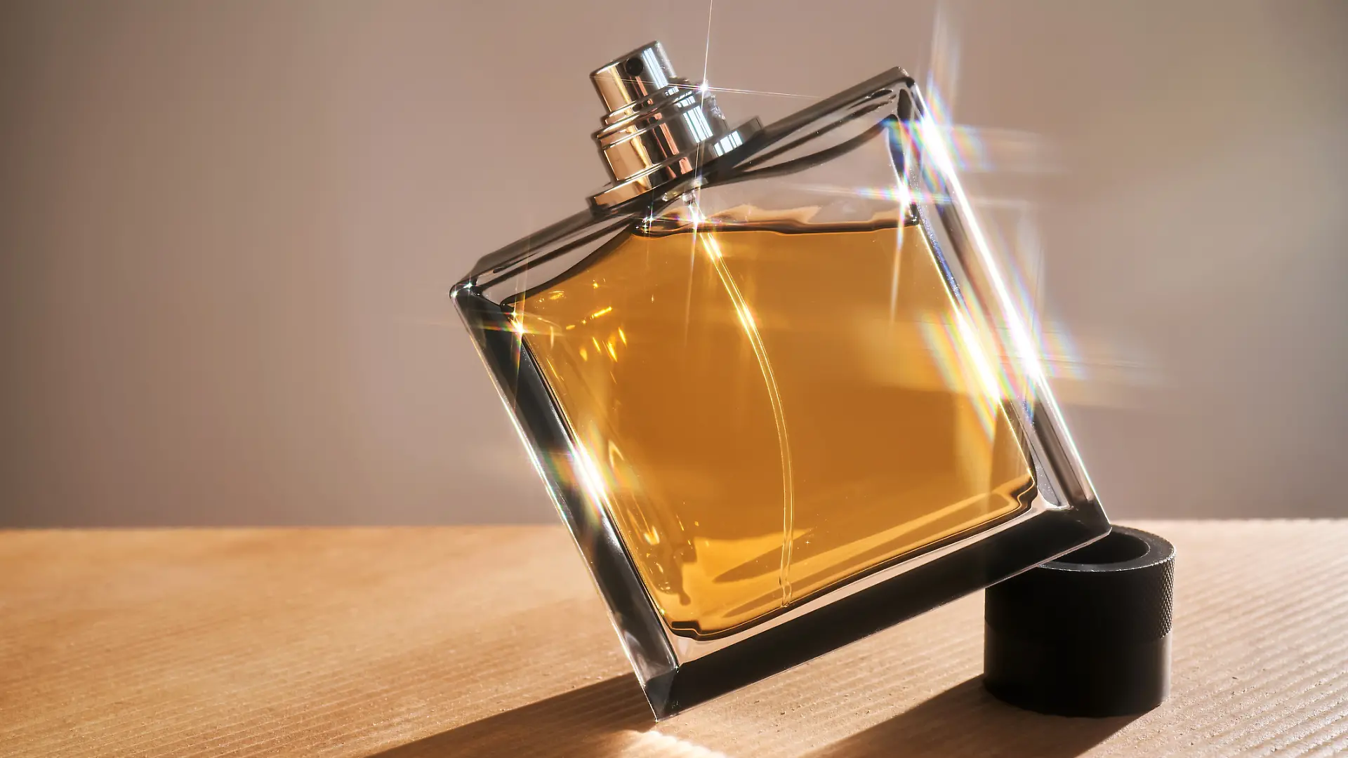 Blumig, elegant und zeitlos: Calvin Klein Eternity for Women gehört zu den Vintage-Düften, die 2026 wieder überall sind.