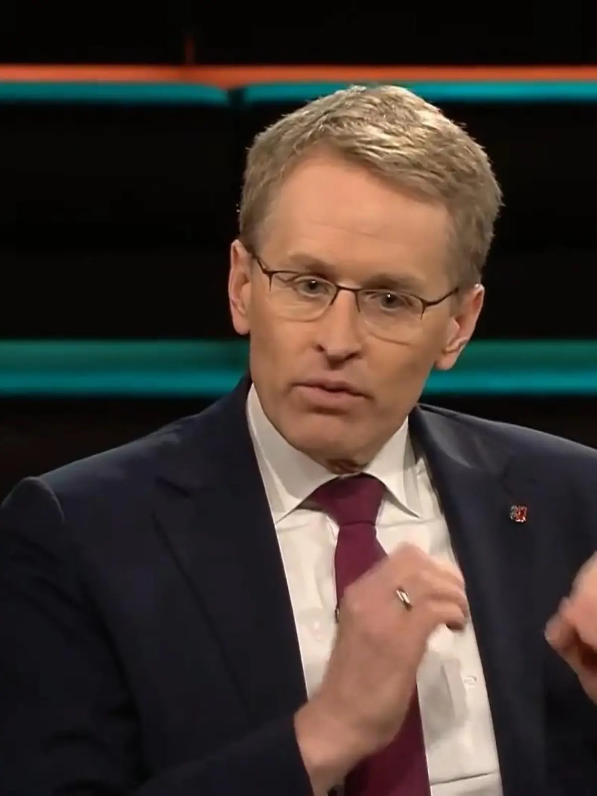 Bild zu: "Günther im Kreuzfeuer der Kritik"