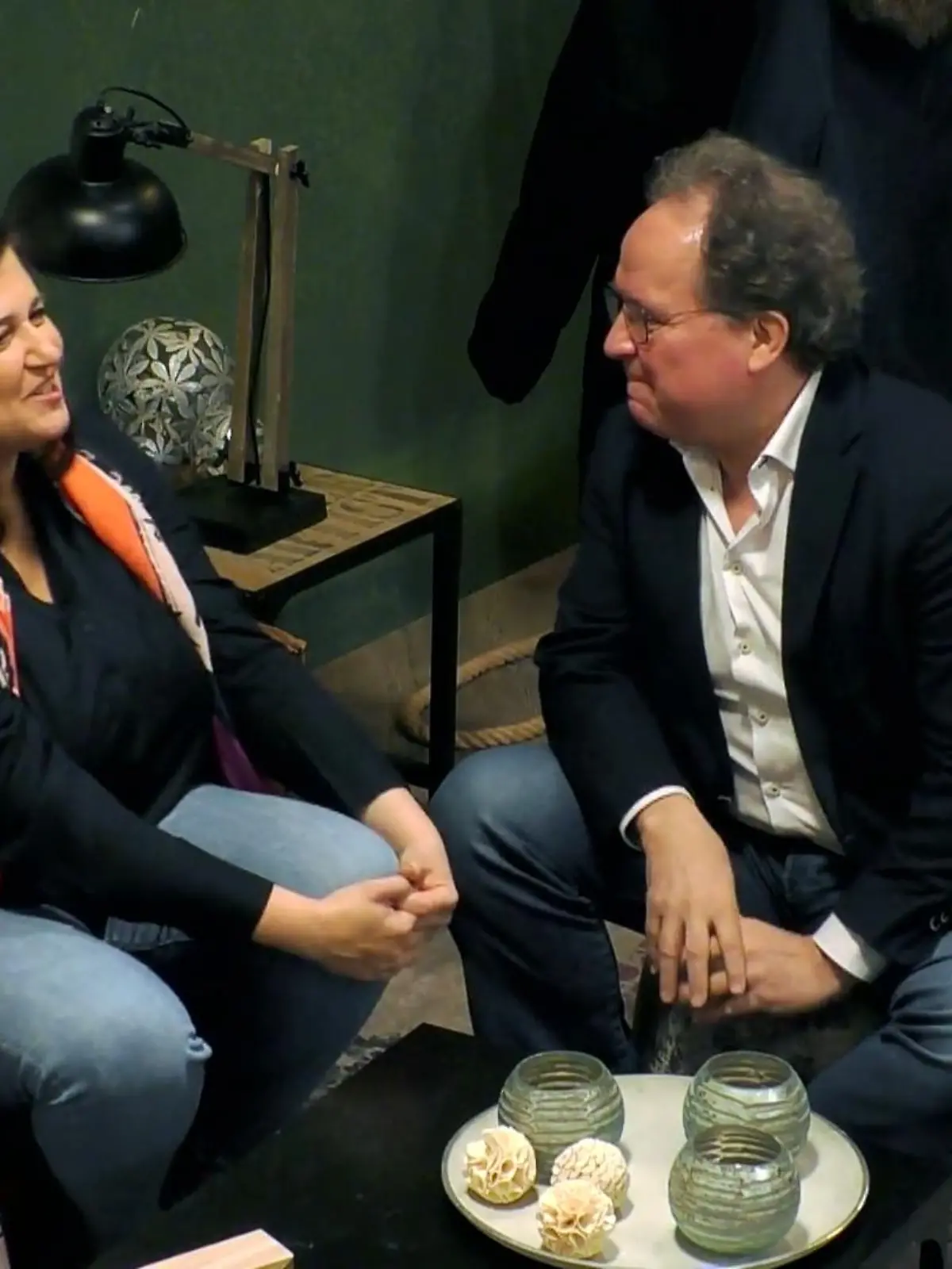 Bild zu: "Claudia verliebt sich nicht schnell"