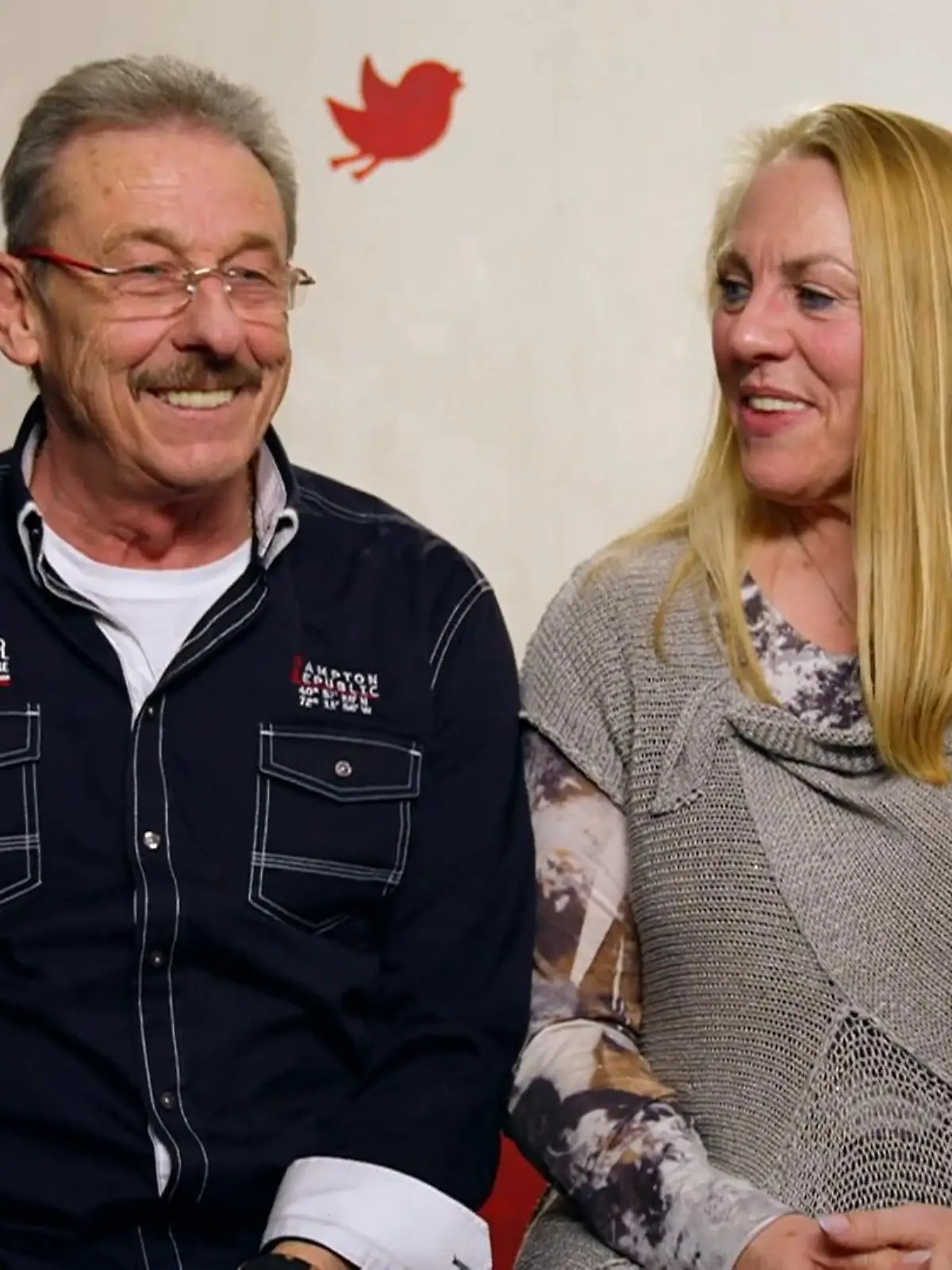 Bild zu: "Franz und Sita strahlen um die Wette"