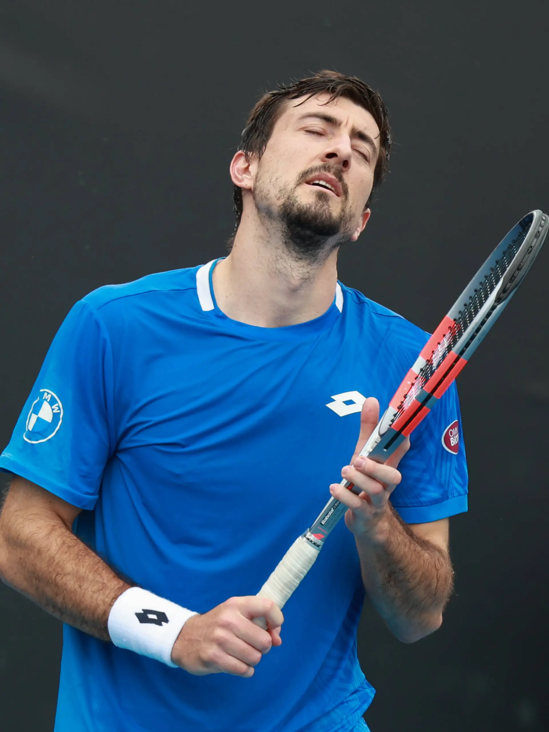 Bild zu: "Instant Karma? Tennis-Profi jubelt über Sieg – kurz darauf verliert er ..."