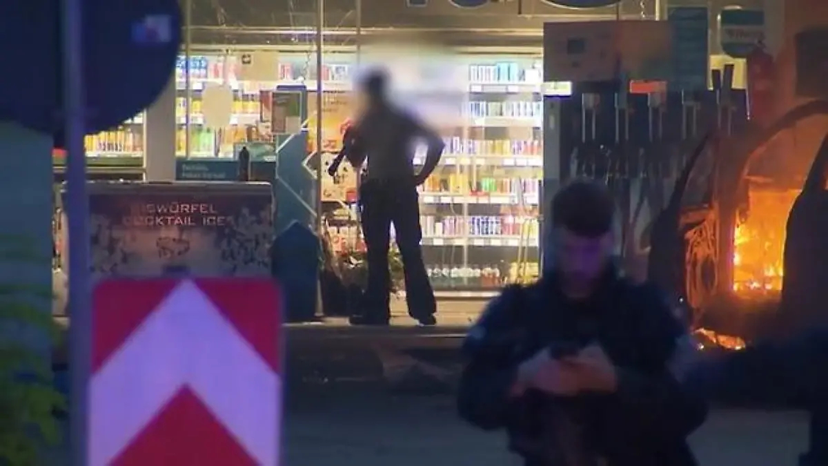 Neil K. zu zwölf Jahren Haft verurteilt Prozess am Landgericht Hannover