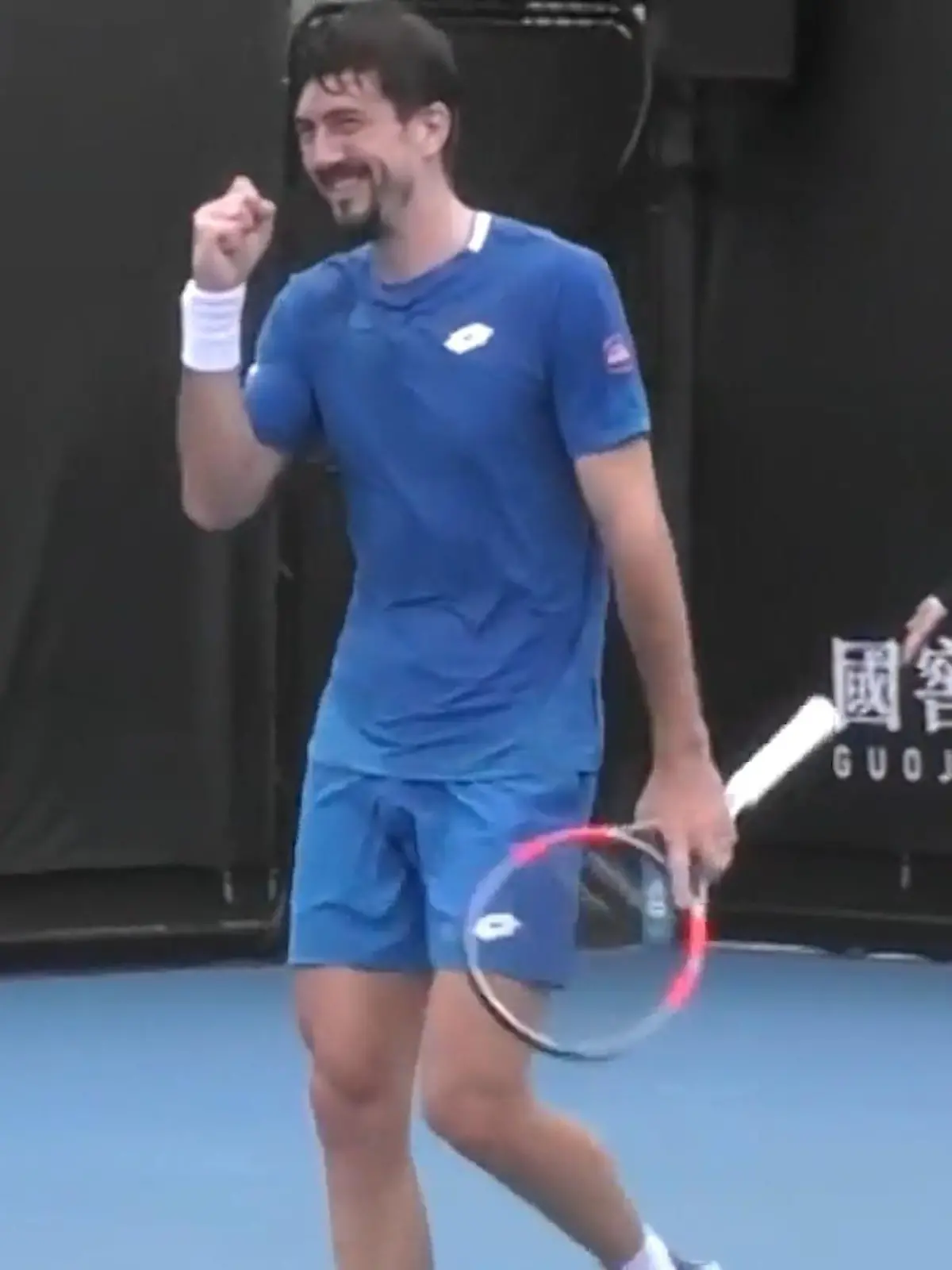 Bild zu: "Zu früh gefreut: DIESER Jubel geht nach hinten los"