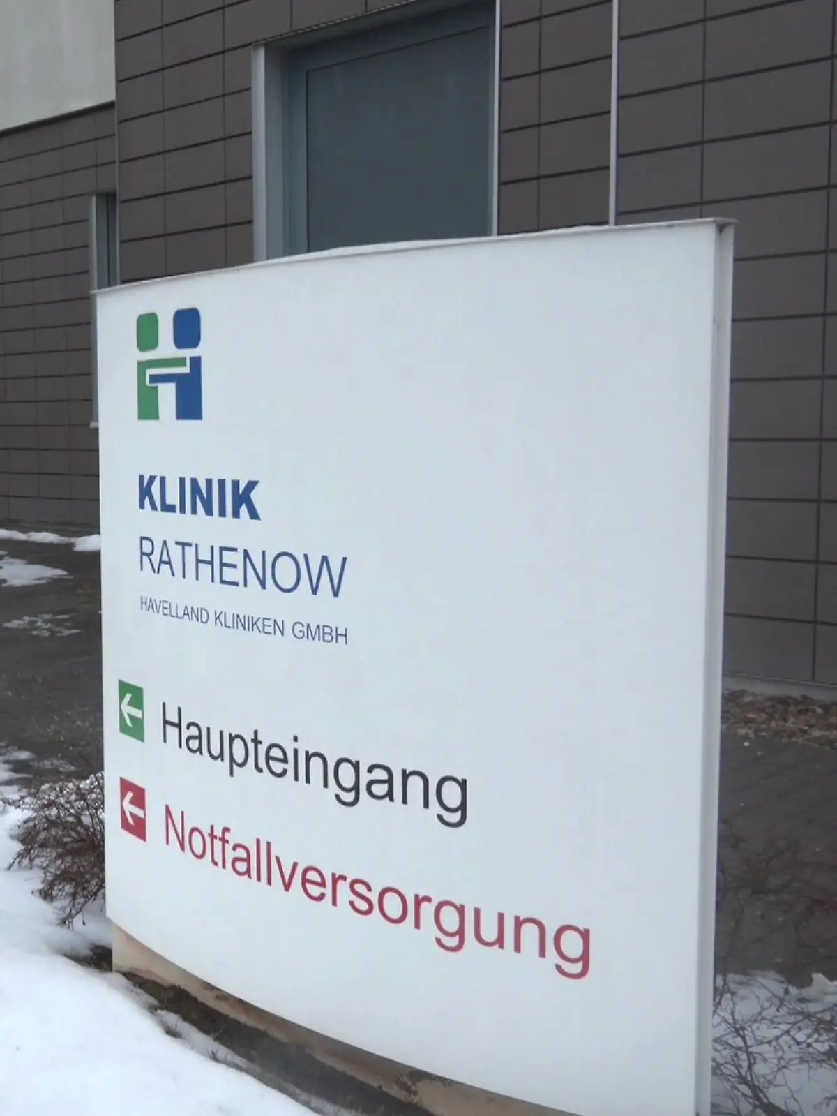 Bild zu: "Krankenhaus reagiert auf Missbrauchsvorwurf gegen Kinderarzt"