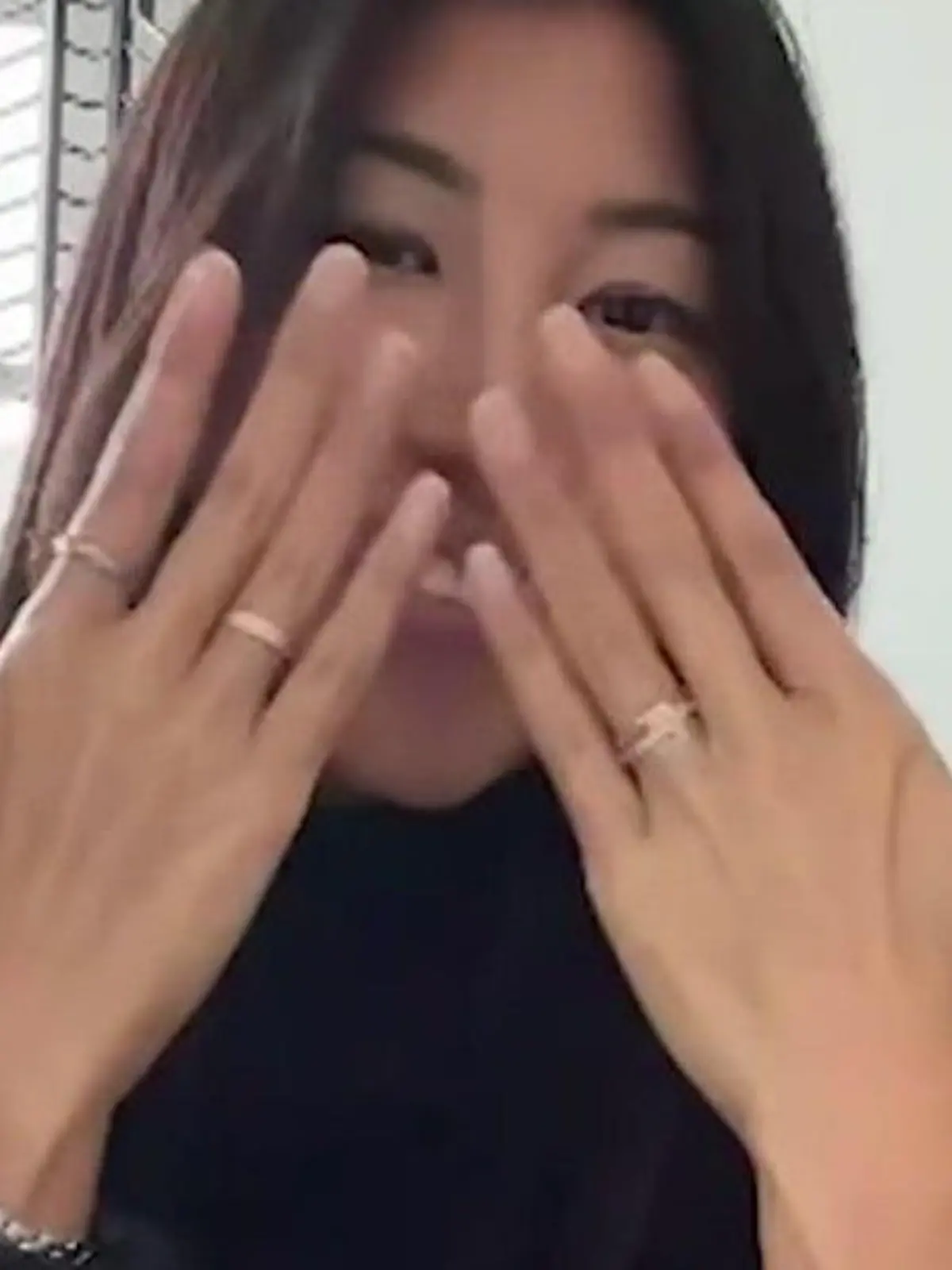 Bild zu: "Kitty (29) legt Hand an! SO raffiniert verdient sie ihren Unterhalt"