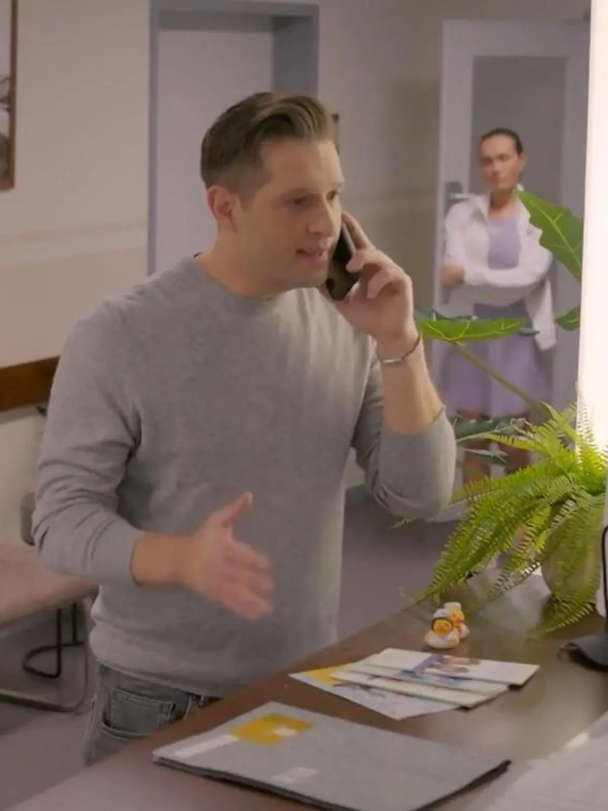 AWZ: Deniz macht Gabriella eine Ansage