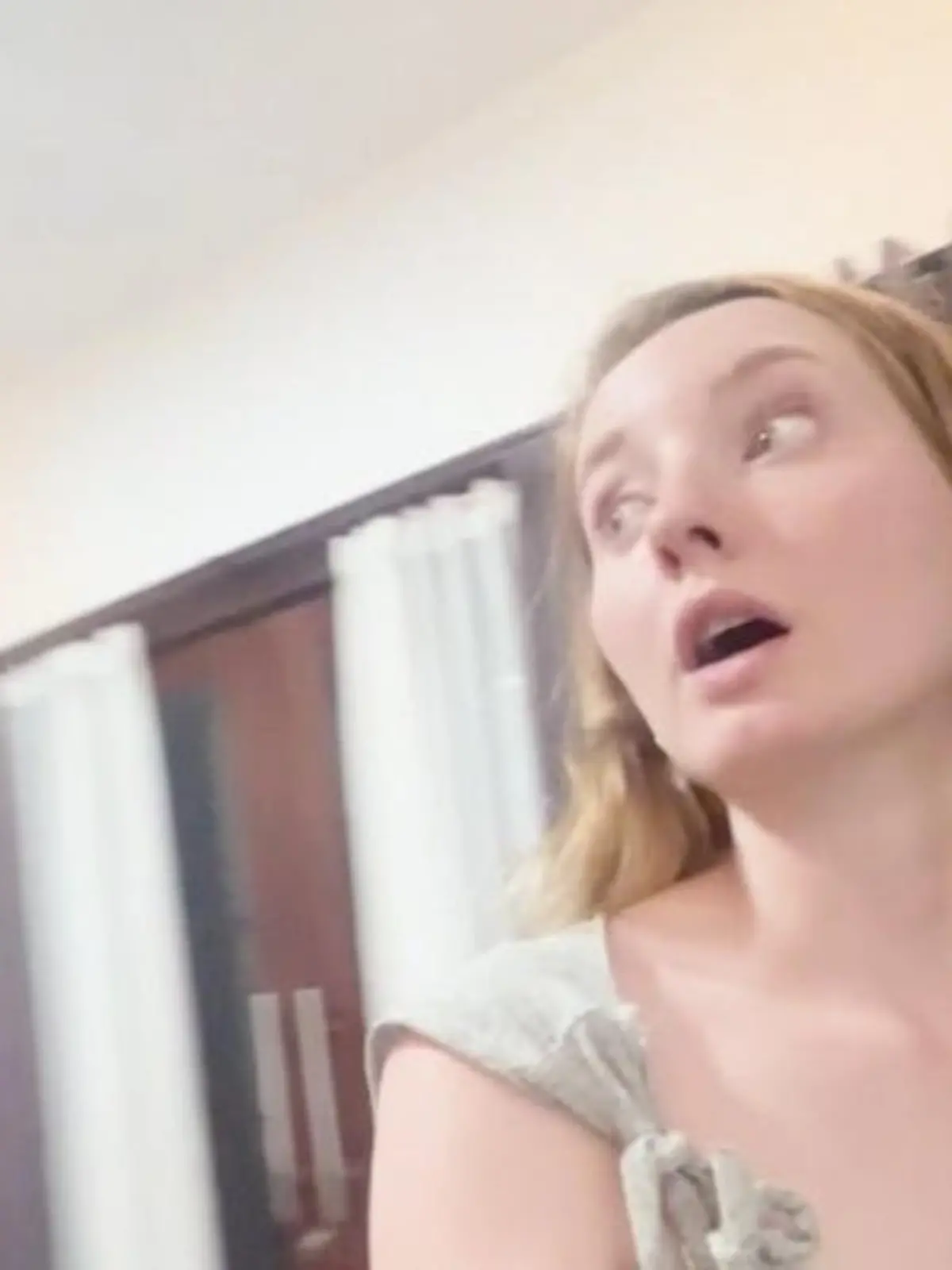 Bild zu: "Horror im Hotelzimmer! Während Touristin kurz weg ist, schleicht ER sich rein"