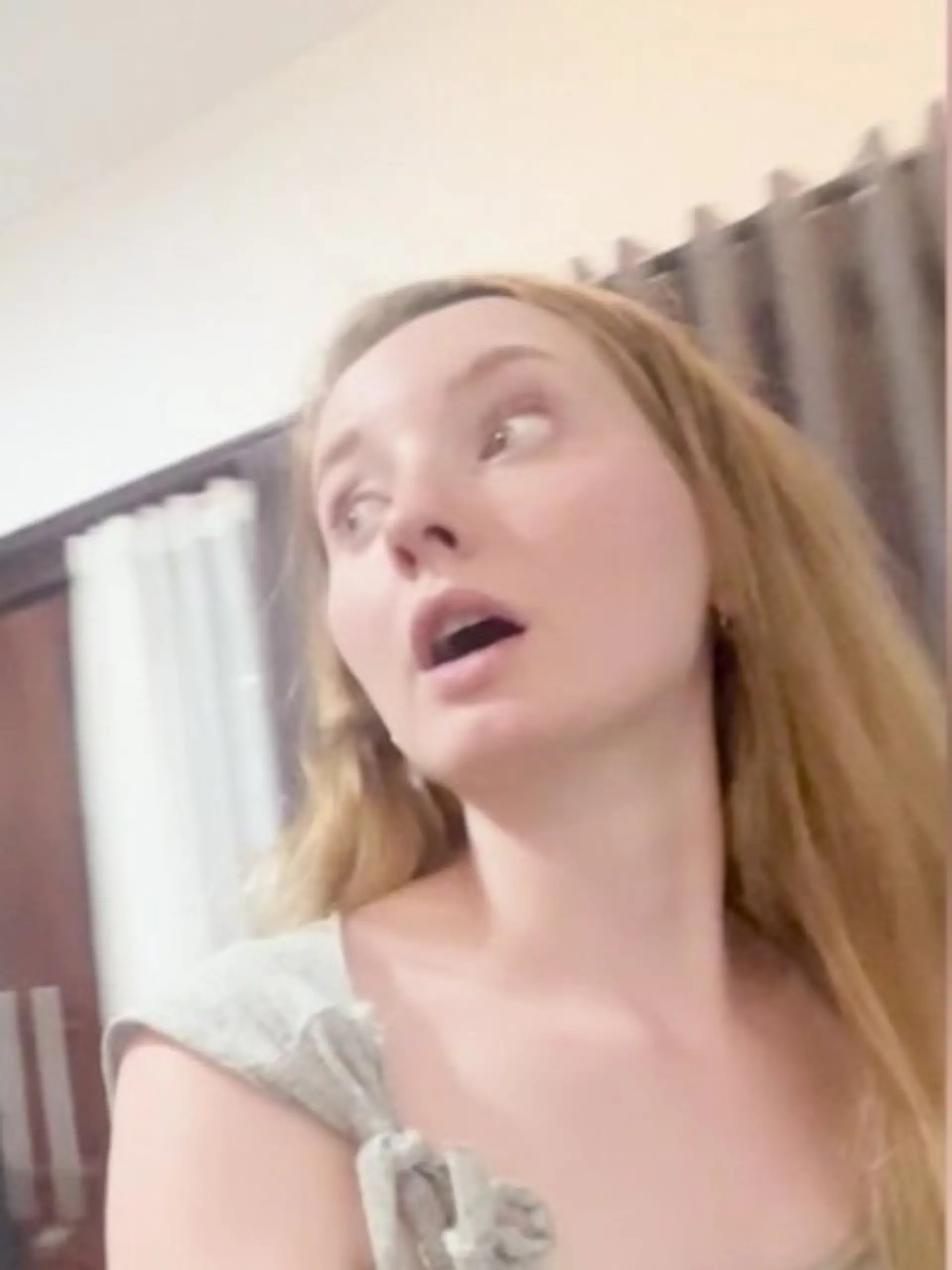 Bild zu: "Horror im Hotelzimmer! Während Touristin kurz weg ist, schleicht ER sich rein"