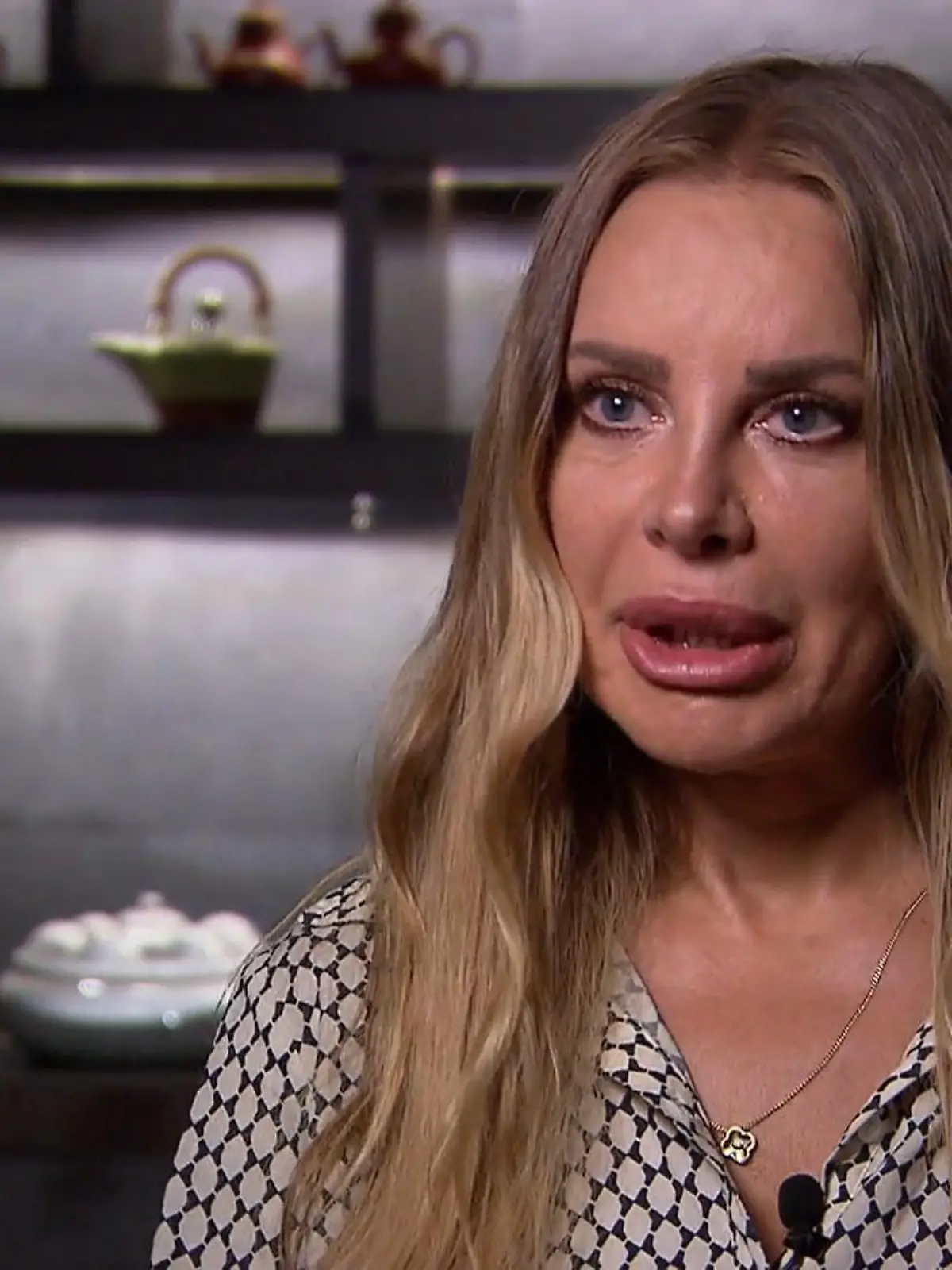 Bild zu: "Xenia Seeberg am Ende ihrer Kräfte"