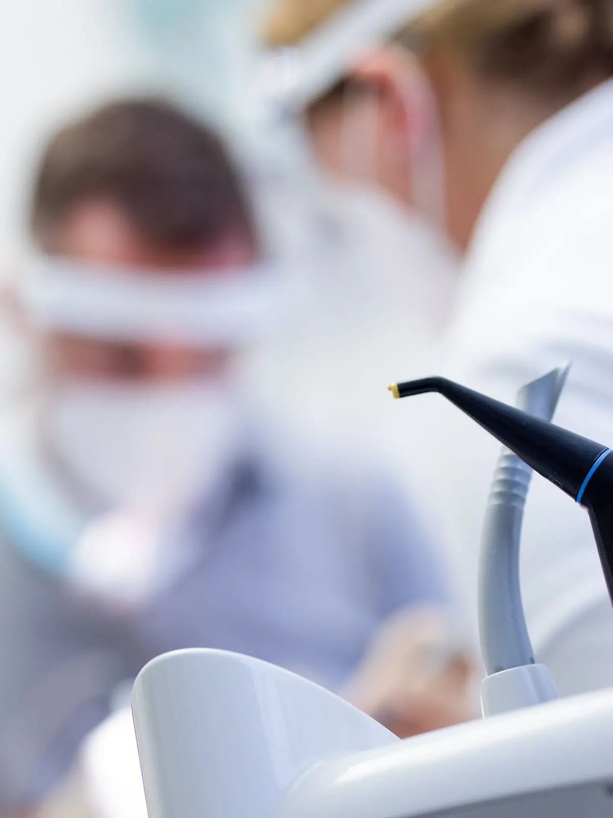 Bild zu: "Kind stirbt bei Zahnarzt – Gericht muss Mordfrage neu prüfen"