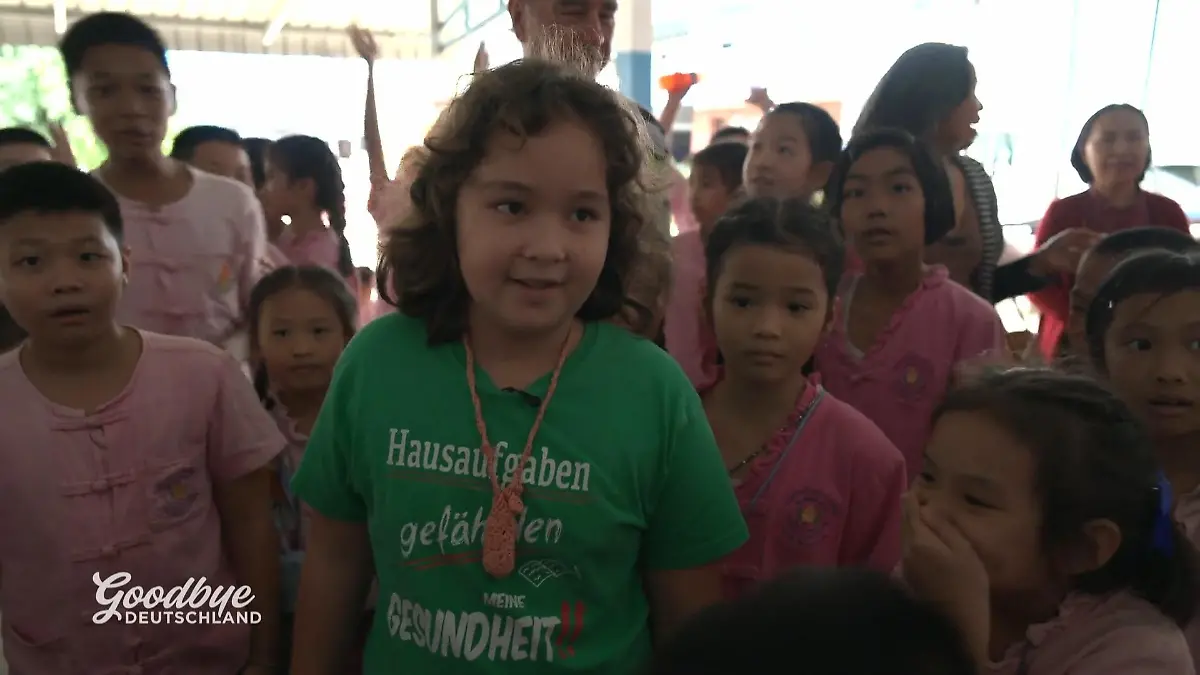 Serafina wird herzlich empfangen Schulsuche mit Happy End