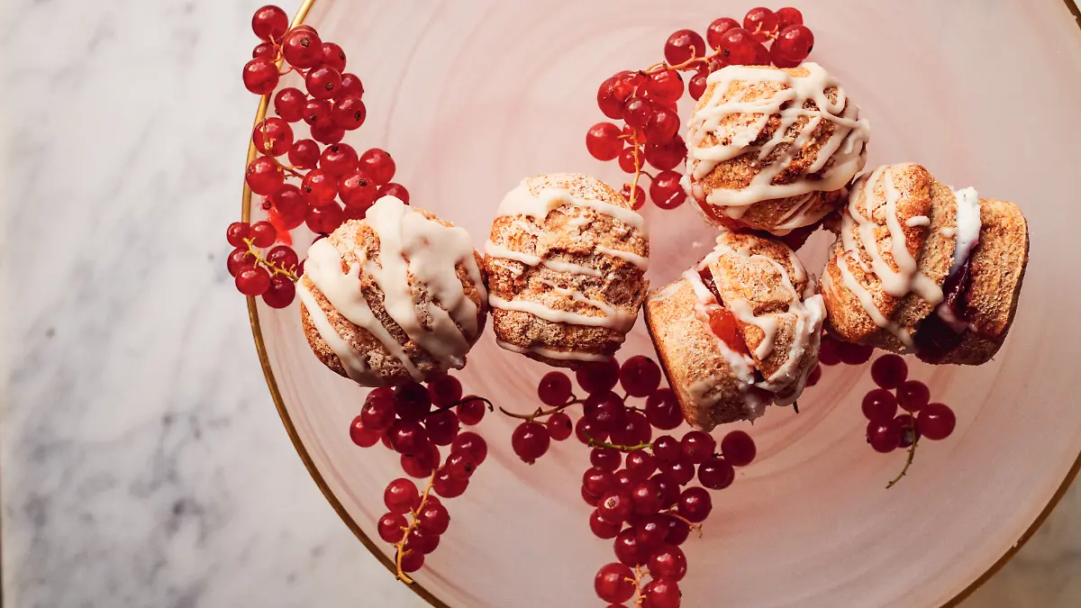 Zitronen-Dinkel-Scones aus dem Kochbuch „I love you” von Pamela Anderson