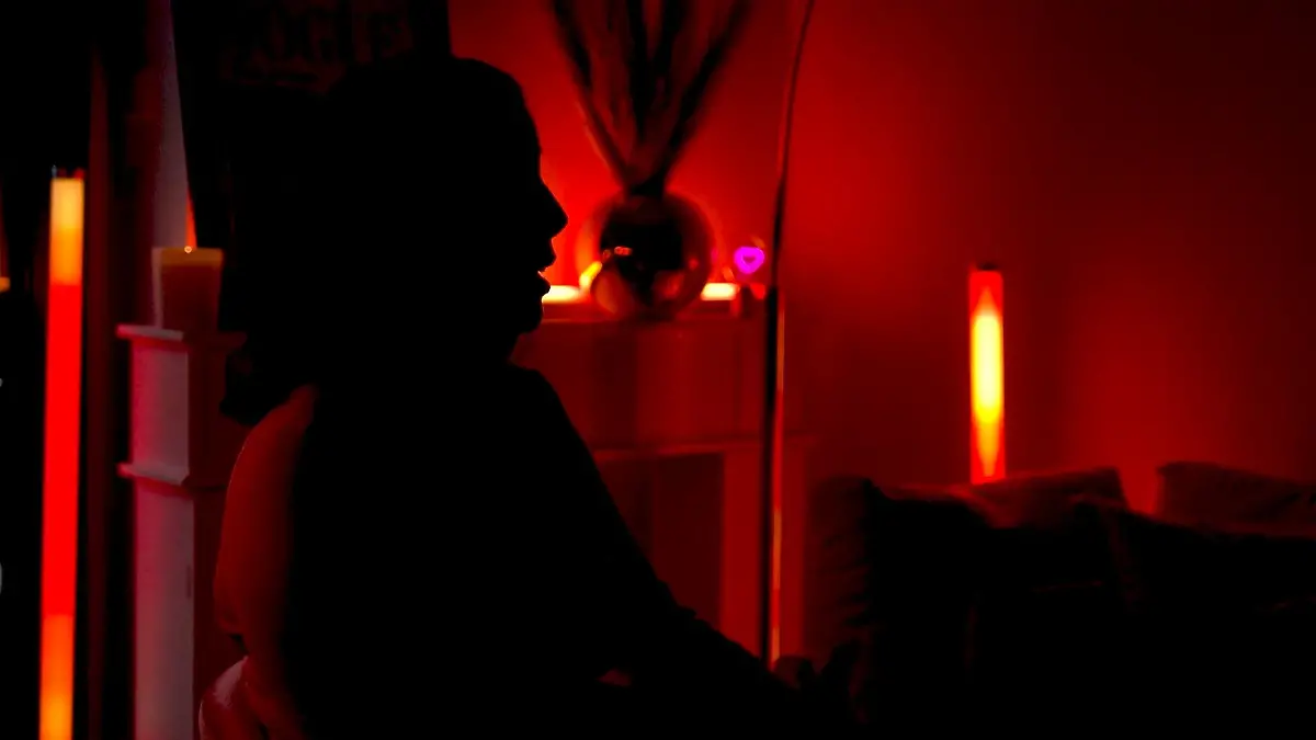 Lack-Leder-Latex-Escort-aus-D-sseldorf-spricht-ber-die-Vorlieben-ihrer-Kunden