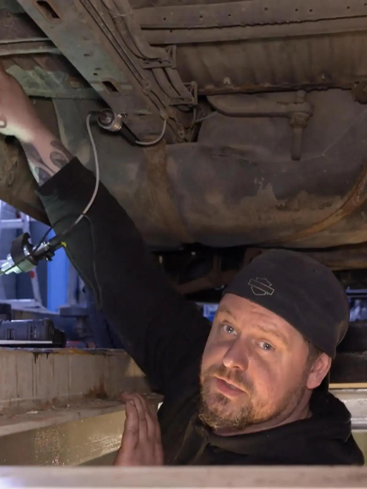 Bild zu: "Für warme Füße im Angel-Bus: Zusatzheizung im T4"