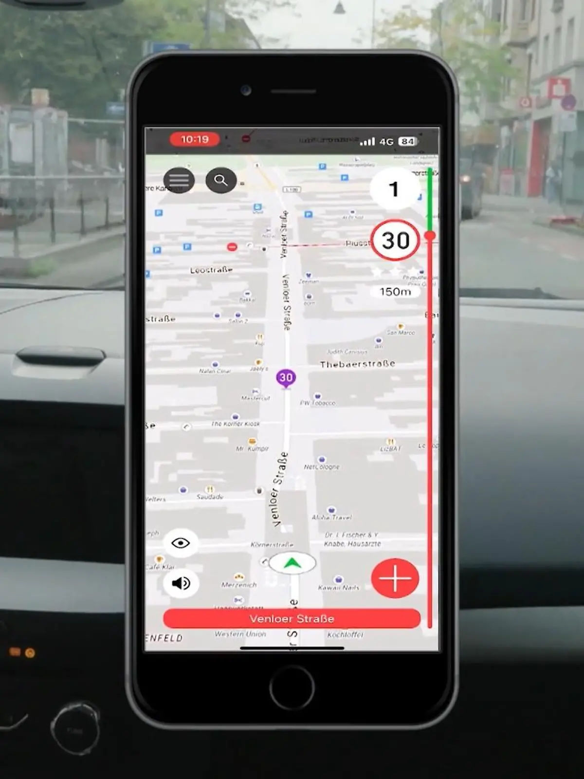 Bild zu: "Sollten Blitzer-Warn-Apps bald ganz verboten werden? "