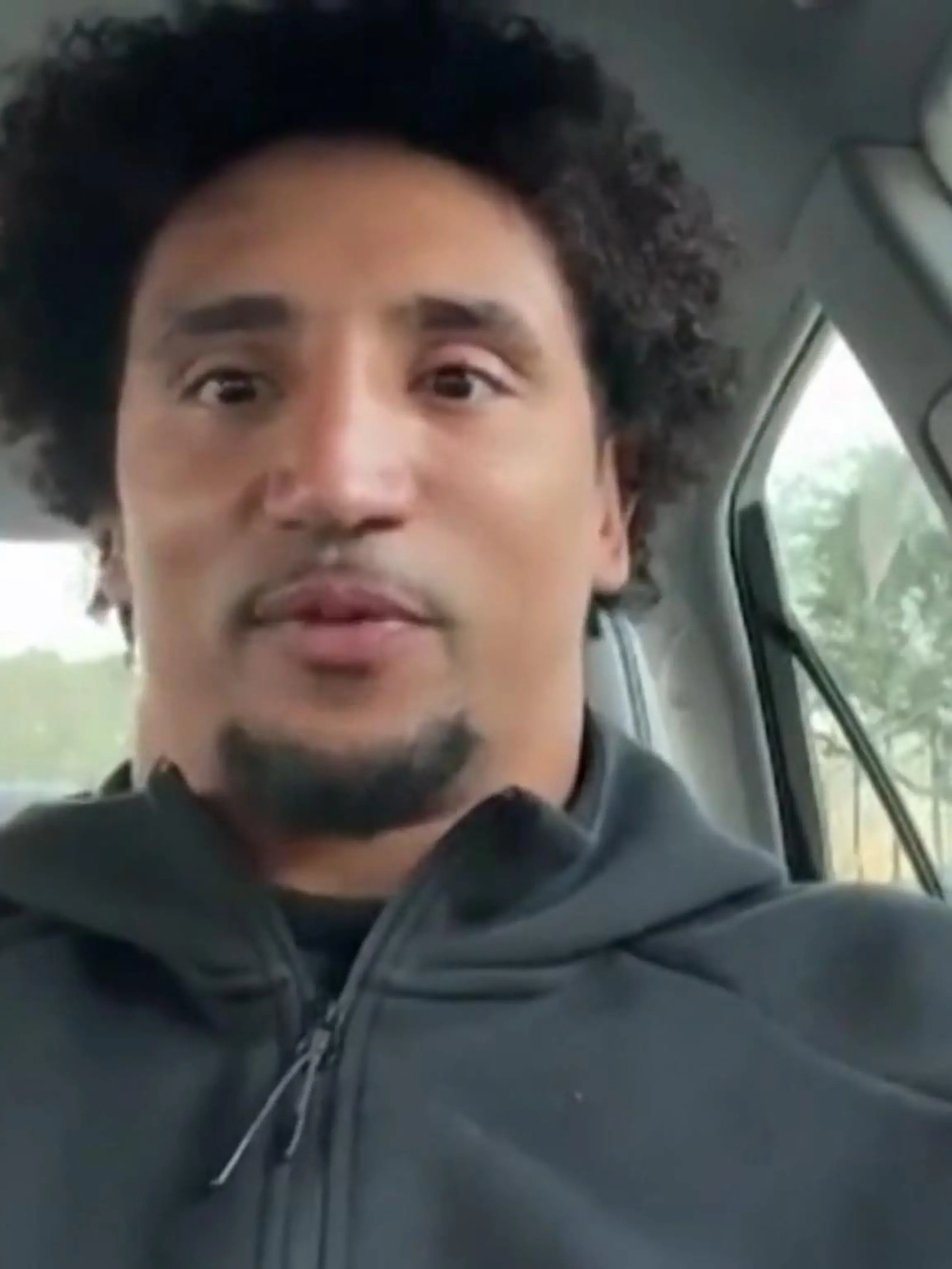 Bild zu: "Kracher-Duell gegen sein Ex-Team! So sehr freut sich Jakob Johnson auf die Patriots"