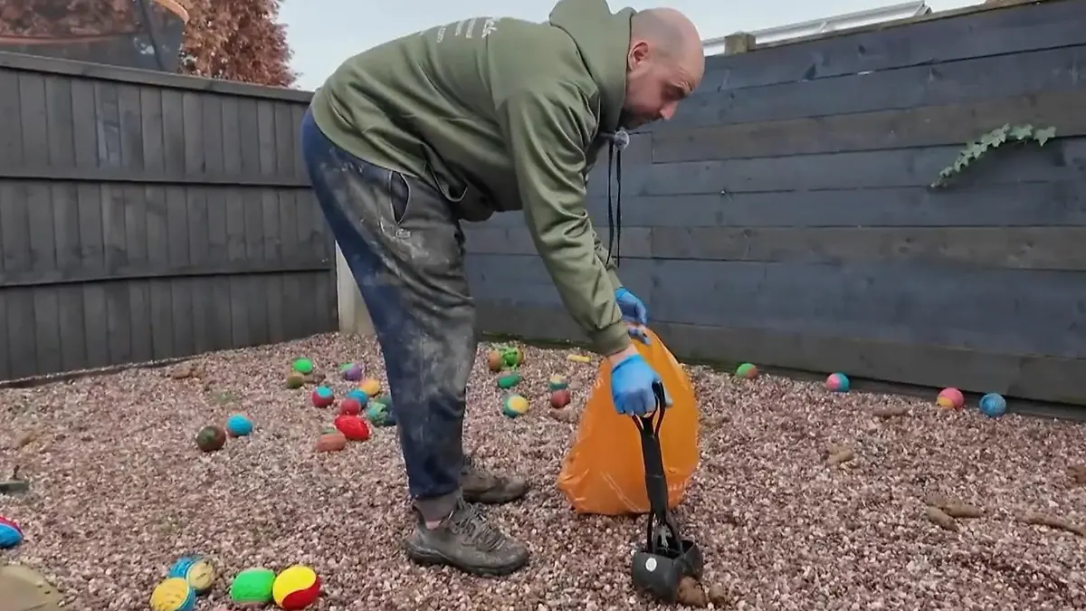 Familienvater Kyle verdient 30.000 Euro im Jahr – mit Kot! Kunden lieben seinen "erstklassigen Service"