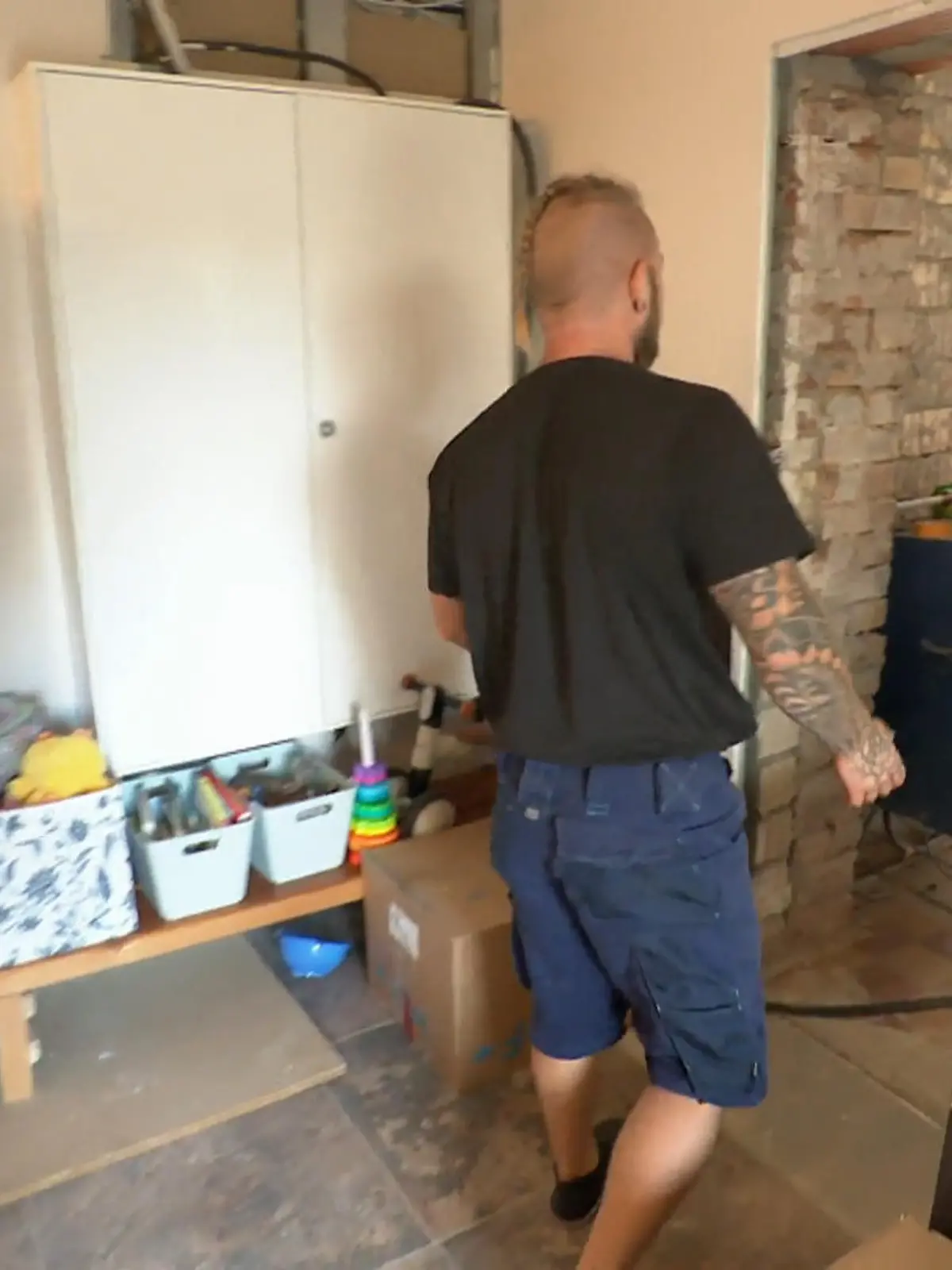 Bild zu: "Zuhause fühlt sich anders an"