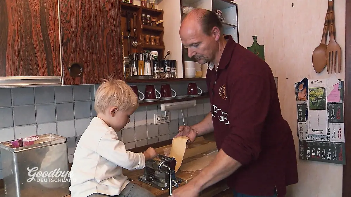 Oliver setzt alles aus schwäbische Maultaschen Auswandern mit Familienrezept