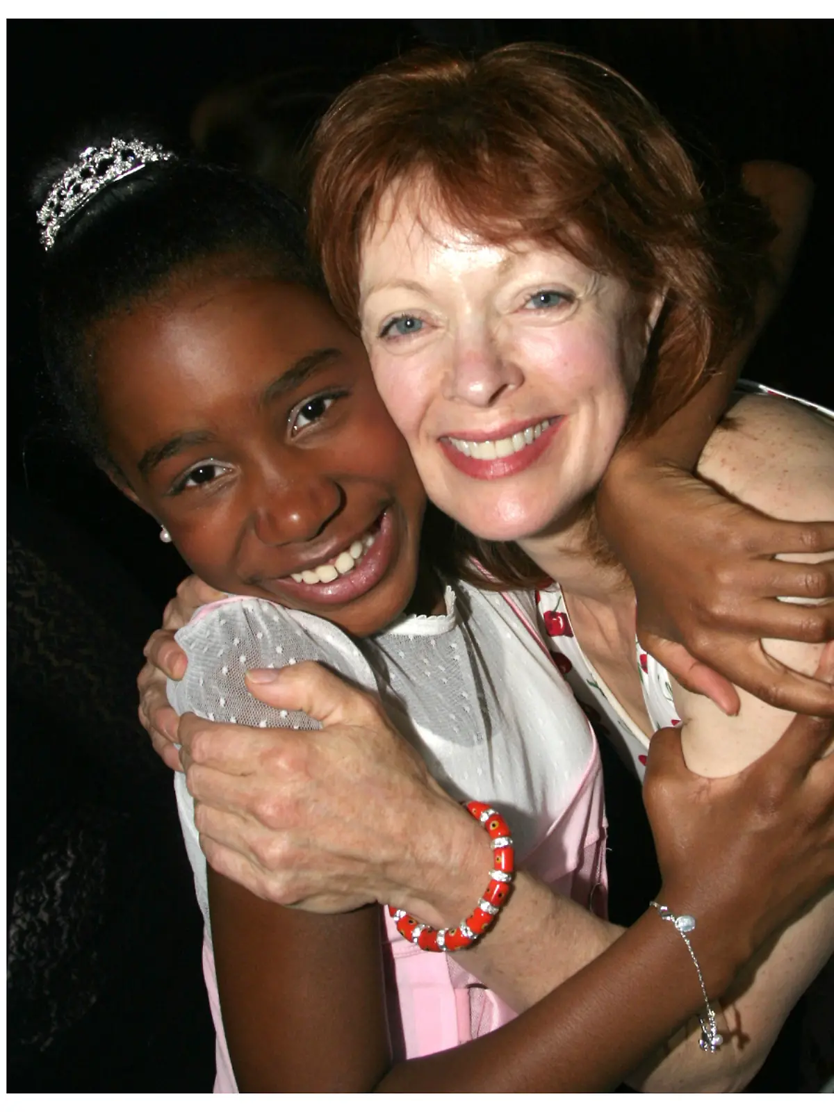 Bild zu: "Einfach liegengelassen! Ex-Kinderstar (†33) stirbt nach Autounfall"