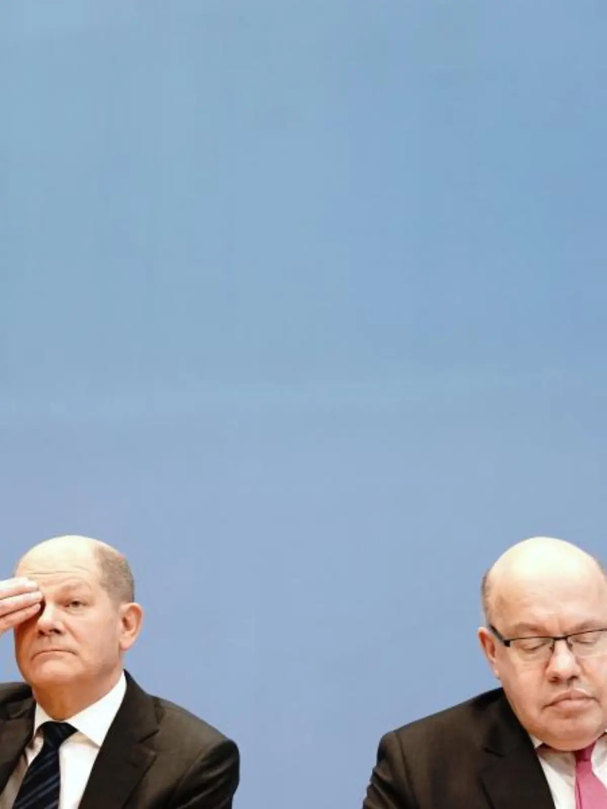 Coronavirus - Regierung gibt unbegrenzte Kreditzusage