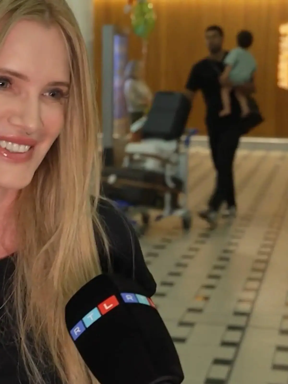 Bild zu: "Wie bitte?! Mirja du Mont reist mit Kartoffel im Gepäck"