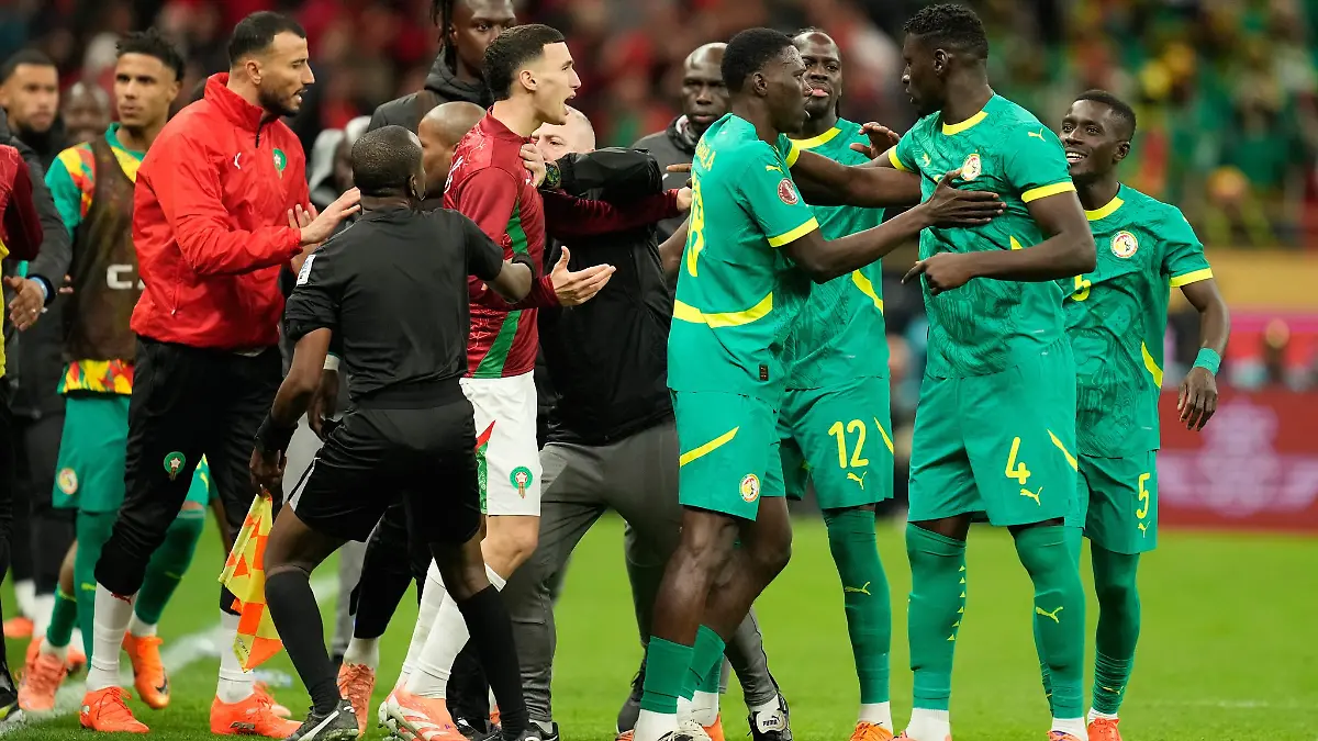 Fast-Abbruch-nach-Eklat-Senegal-holt-Titel-beim-Afrika-Cup